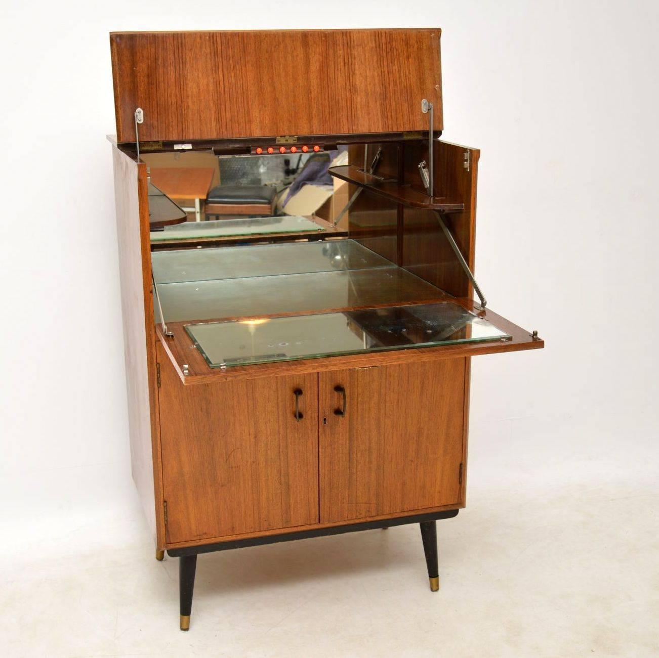 Mid-Century Modern 1950s Vintage Walnut Drinks Cabinet