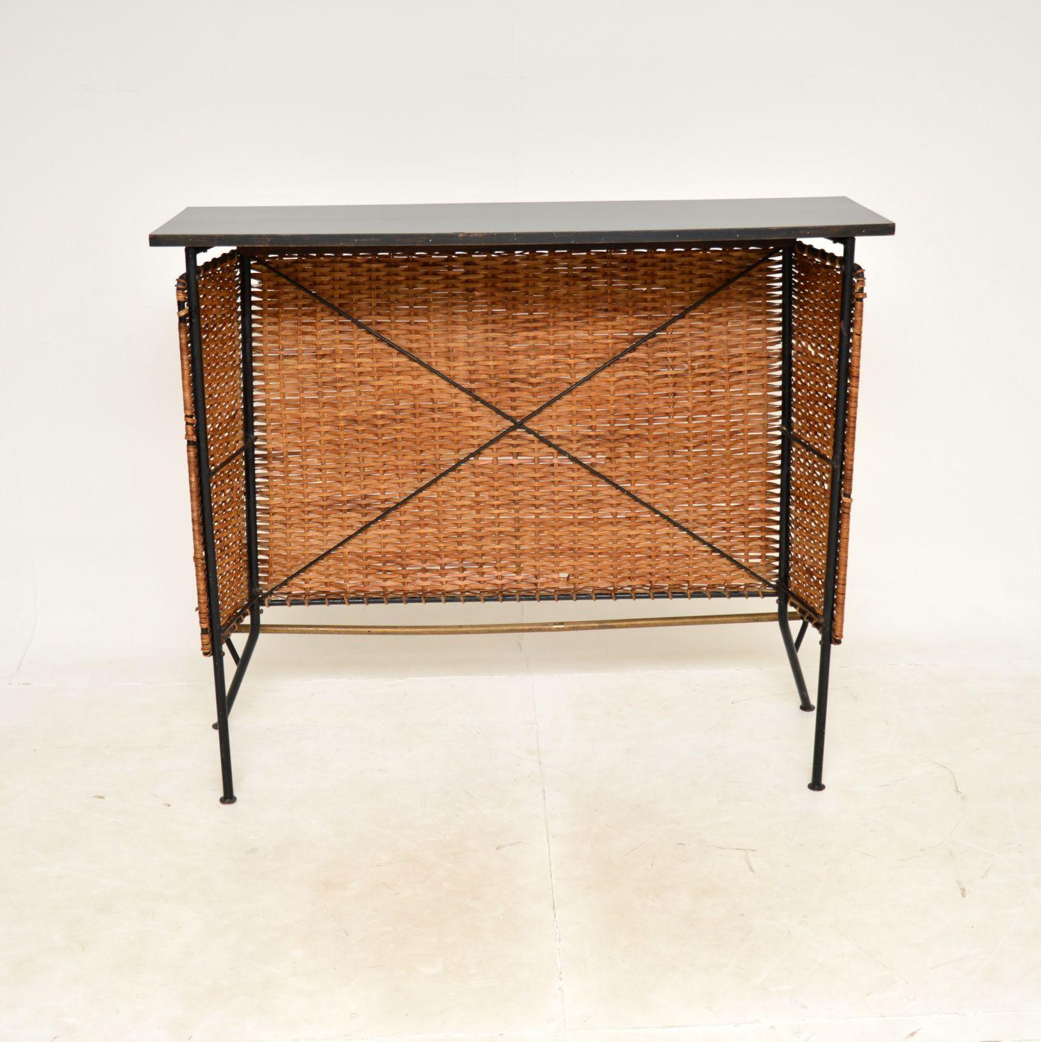 Mid-20th Century 1950s Vintage Woven Rattan Bar & Stools For Sale