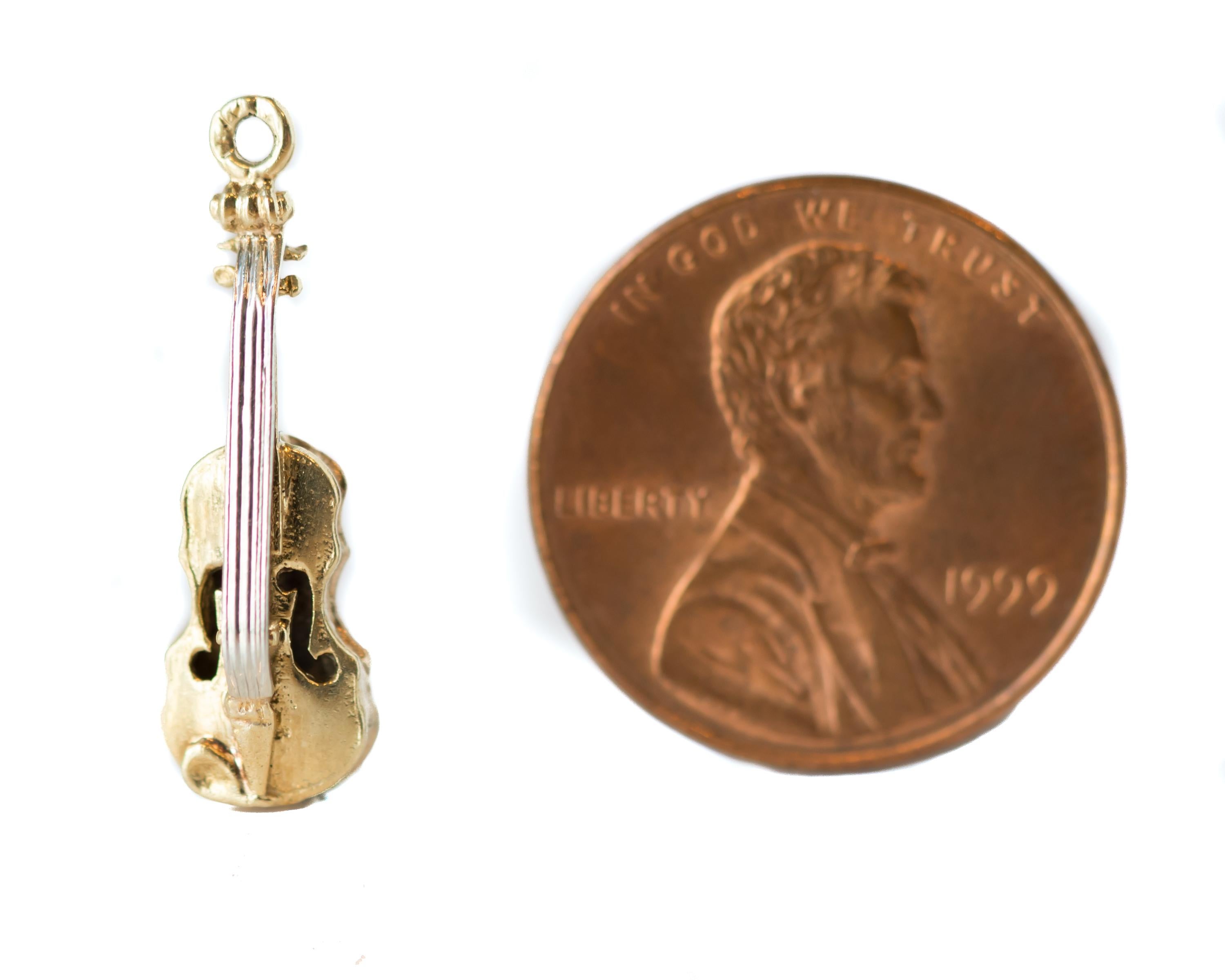 Retro 1950s Violin Charm 14 Karat Yellow Gold For Sale