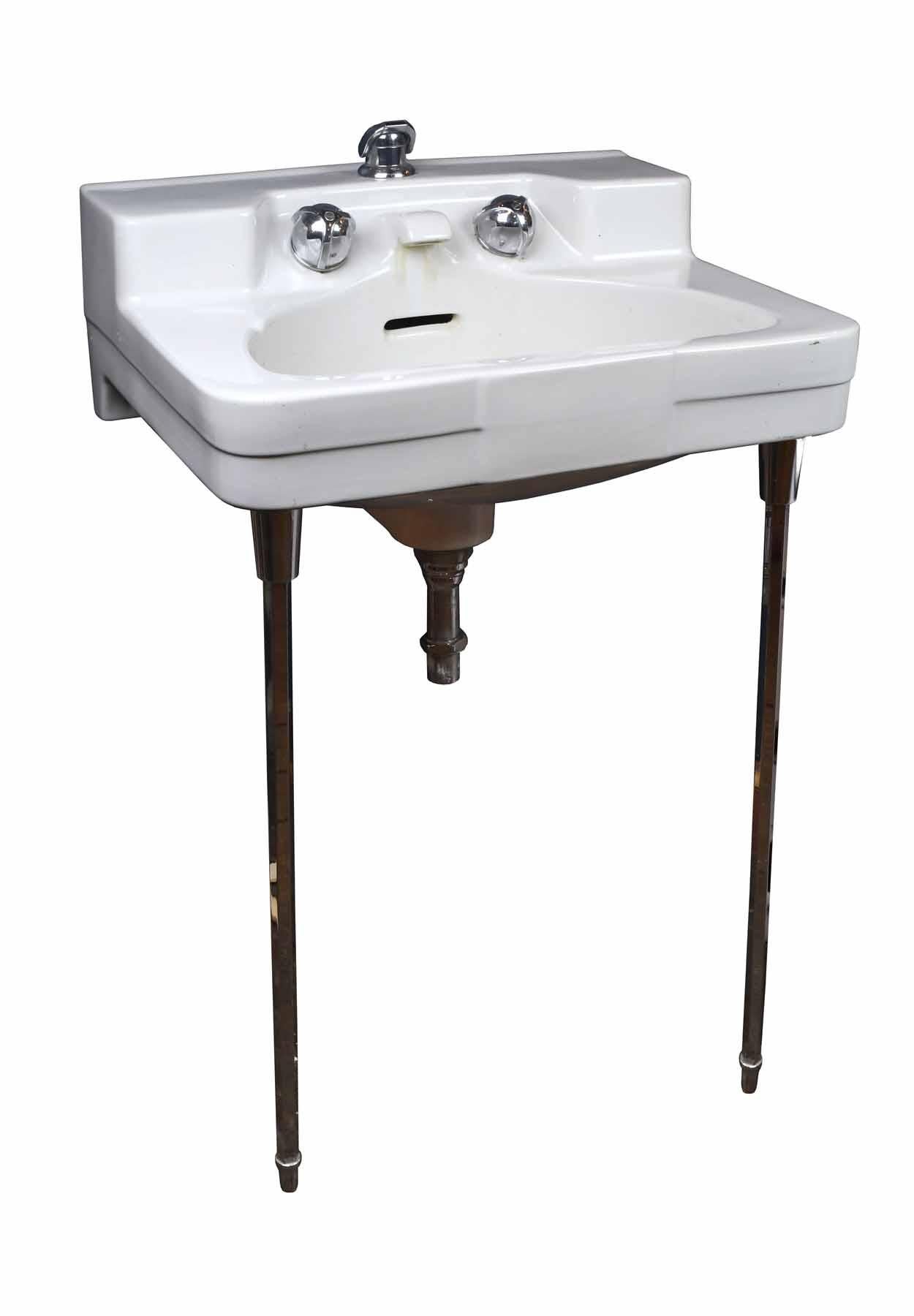 1950s bathroom sink