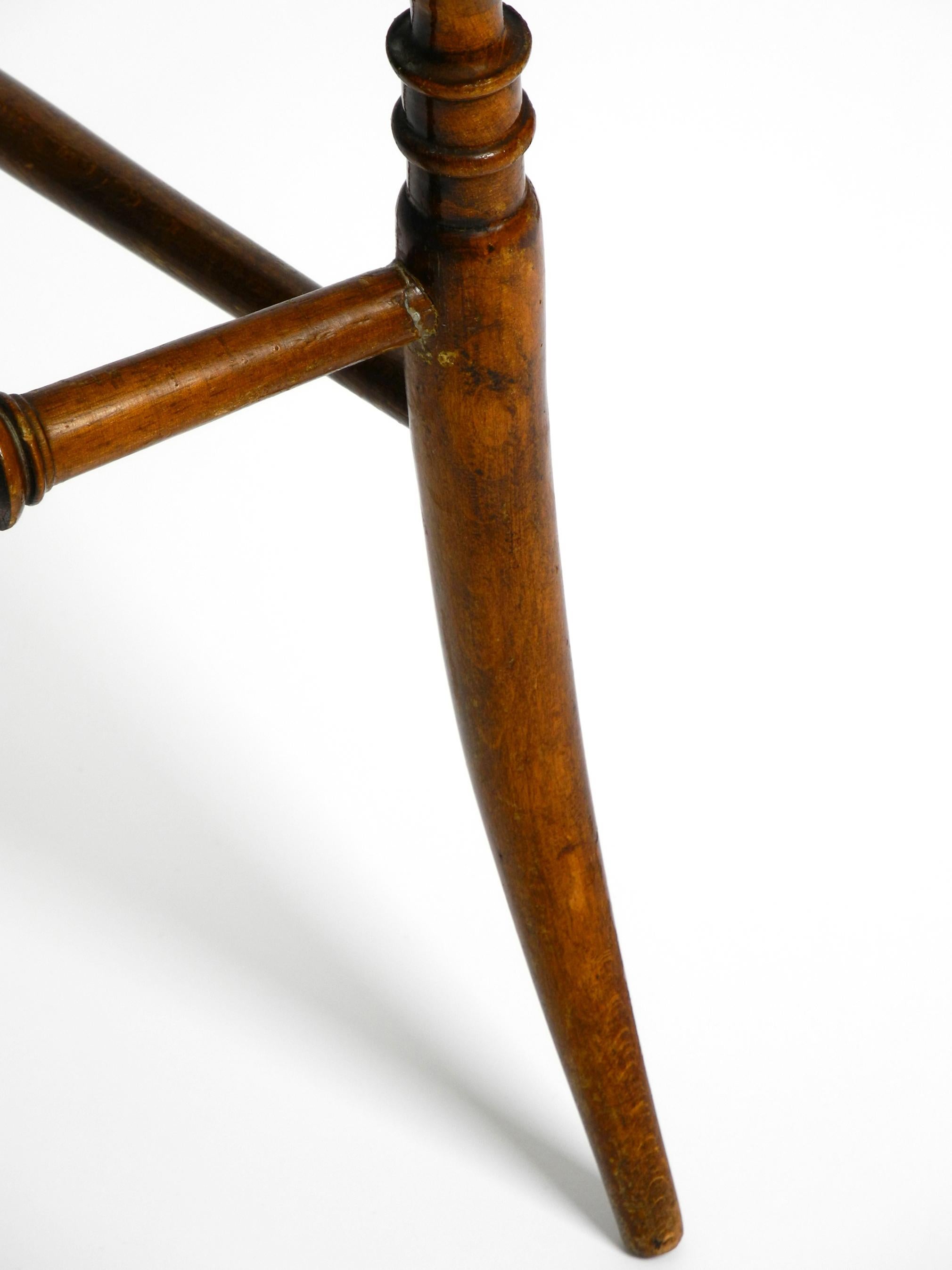 1950s Walnut Chiavari Chair Designed by Giuseppe Gaetano Descalzi 9