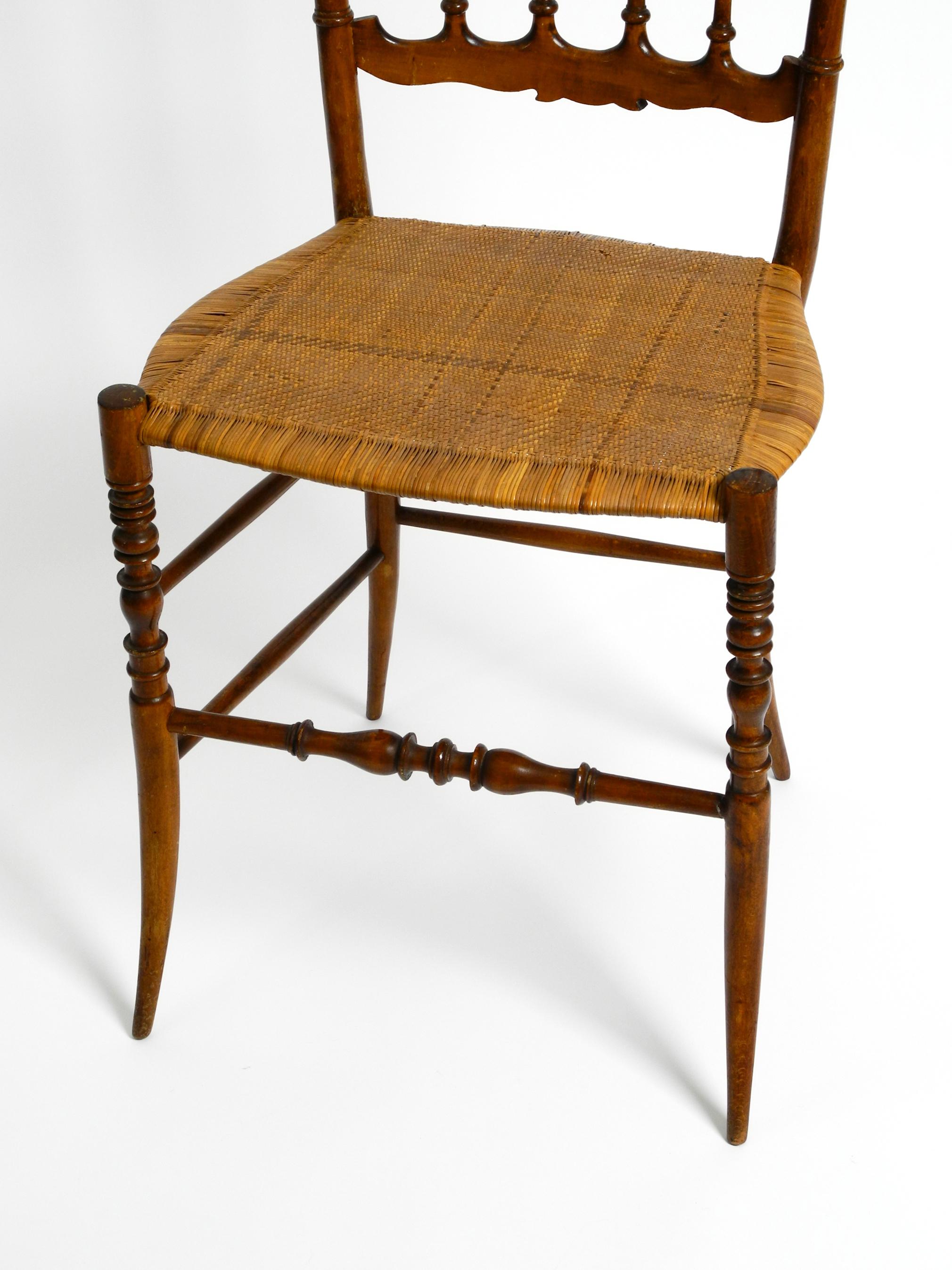 Italian 1950s Walnut Chiavari Chair Designed by Giuseppe Gaetano Descalzi