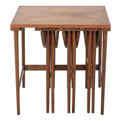 Tables gigognes ou de service en noyer des années 1950 par Bertha Schaefer pour Singer & Sons