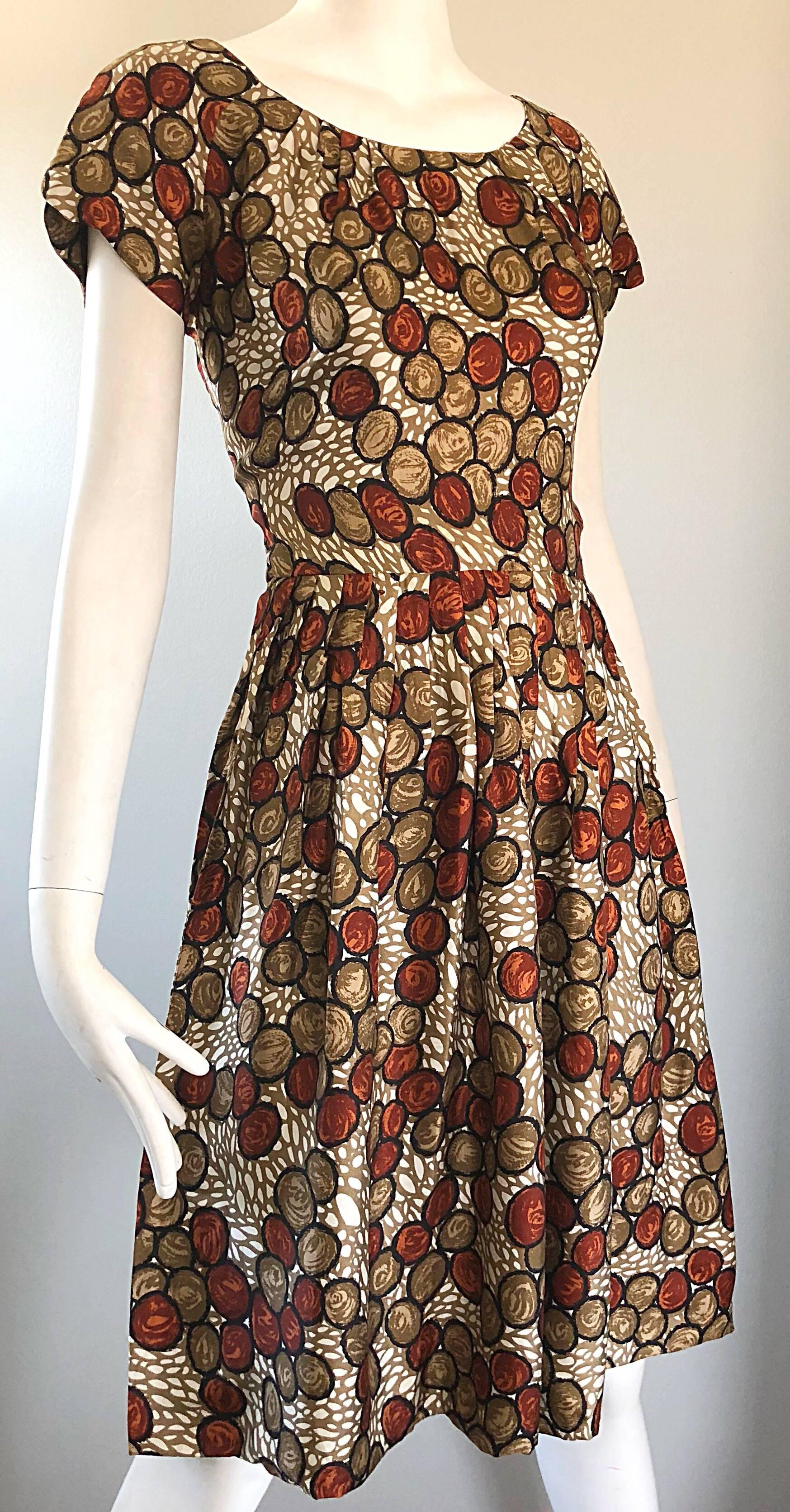 1950s Walnut Nut Print Fit n ' Flare Brown Beige Ivory Silk 50s Vintage Dress  7