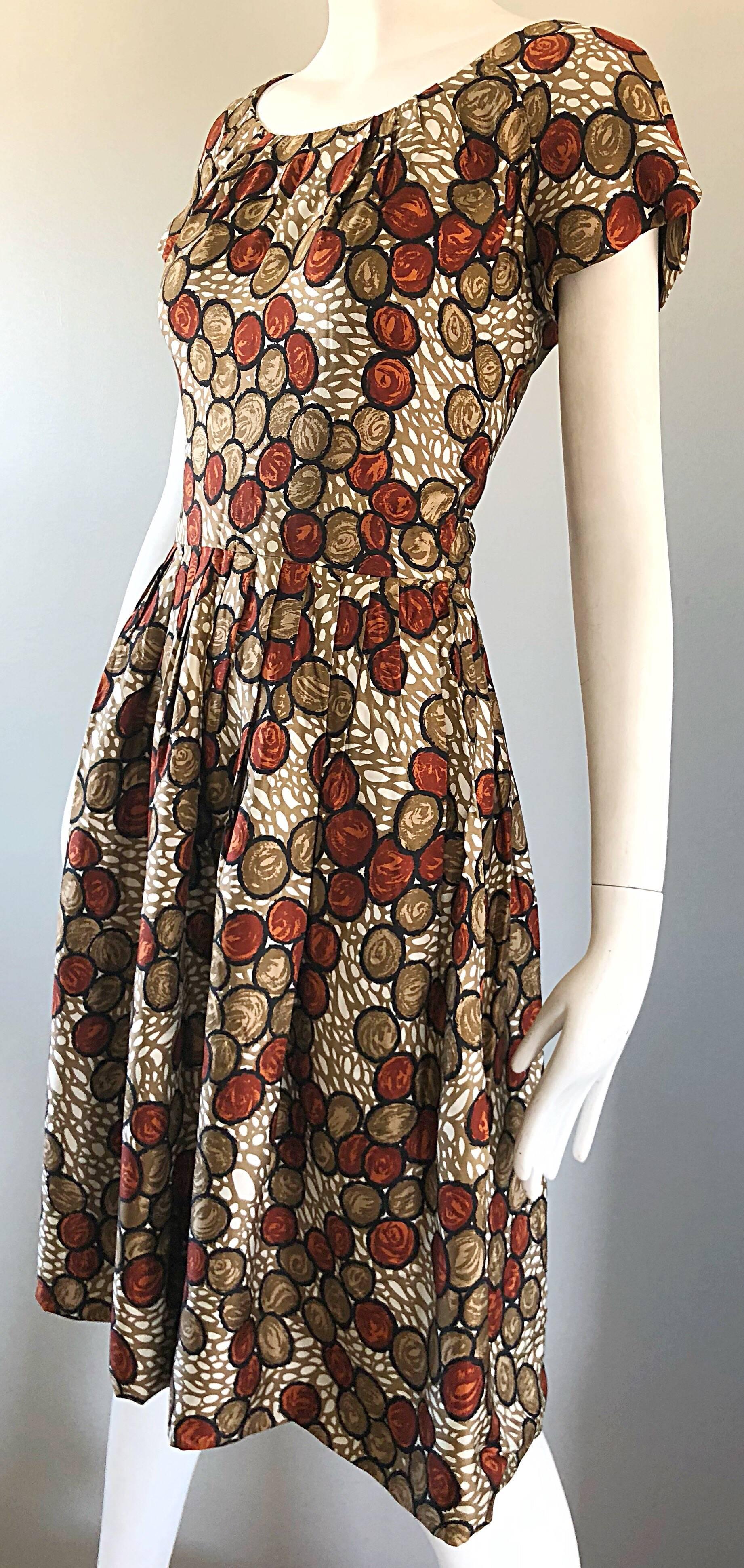 1950s Walnut Nut Print Fit n ' Flare Brown Beige Ivory Silk 50s Vintage Dress  3