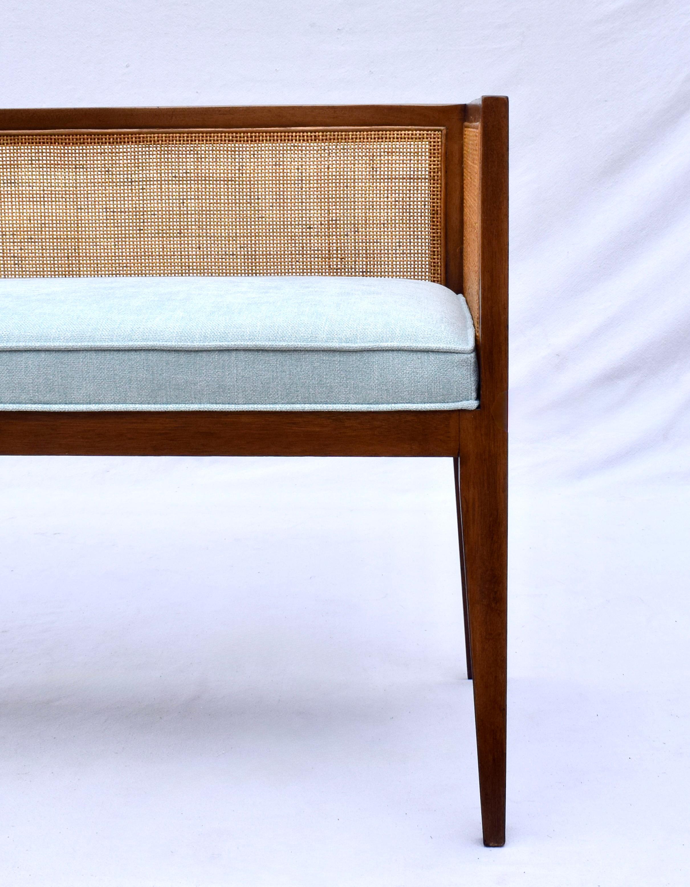 1950s Walnut Window Bench Attributed to Edward Wormley for Dunbar For Sale 4