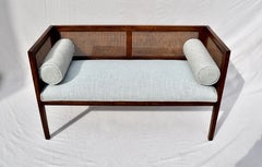 1950s Walnut Window Bench in the Manner of Edward Wormley for Dunbar