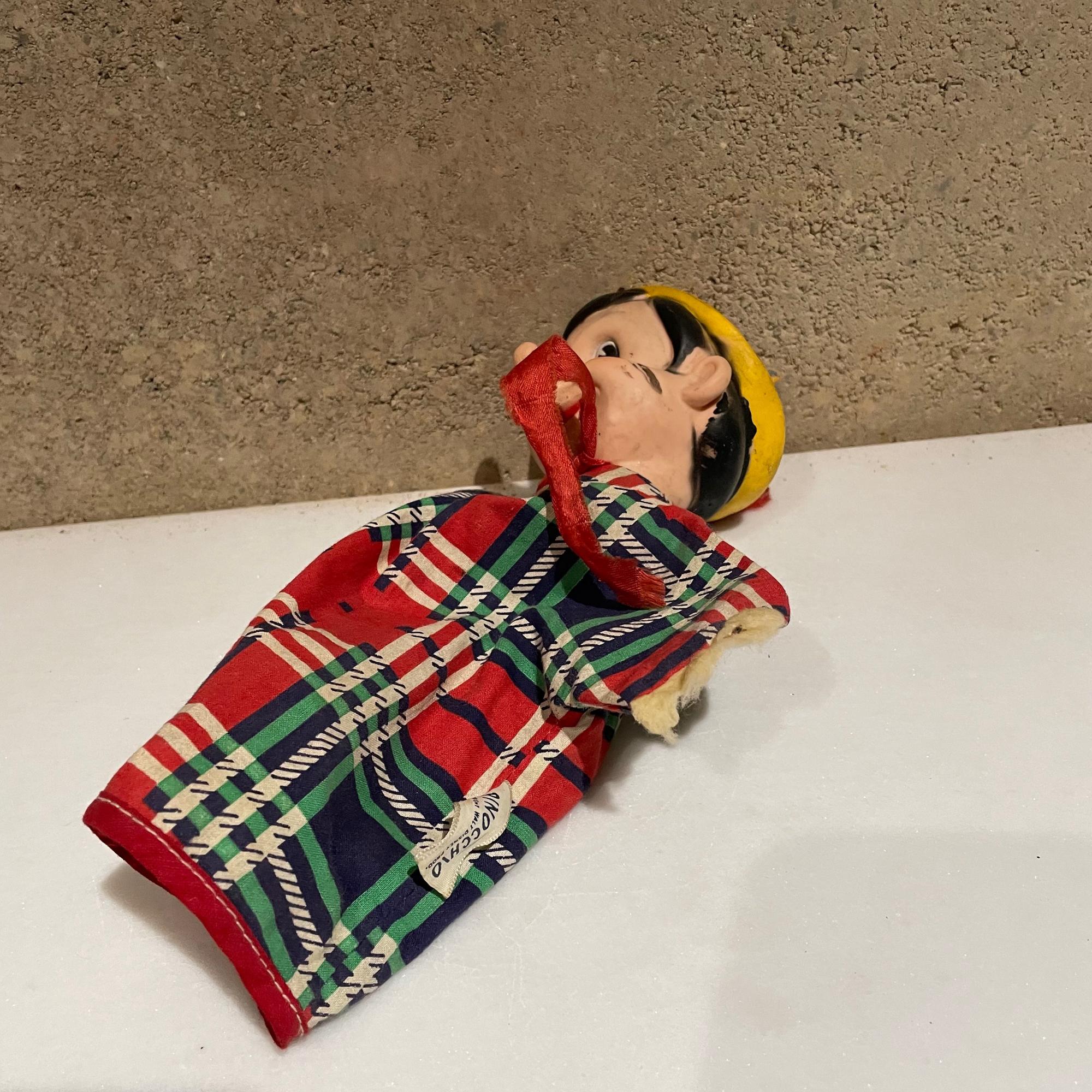 disney pinocchio puppet