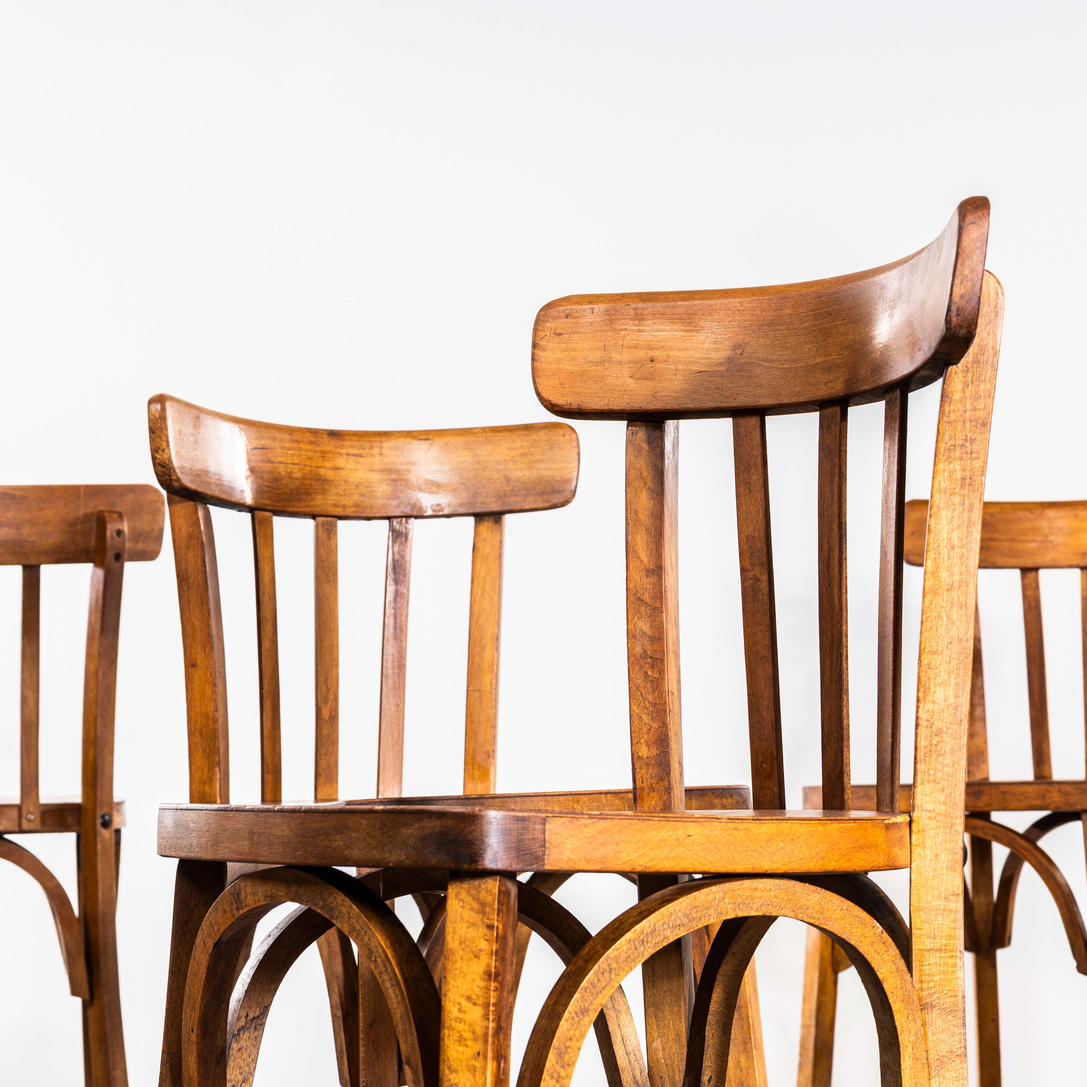 Hêtre Chaises de salle à manger Bentwood Baumann en chêne chaud des années 50 en vente