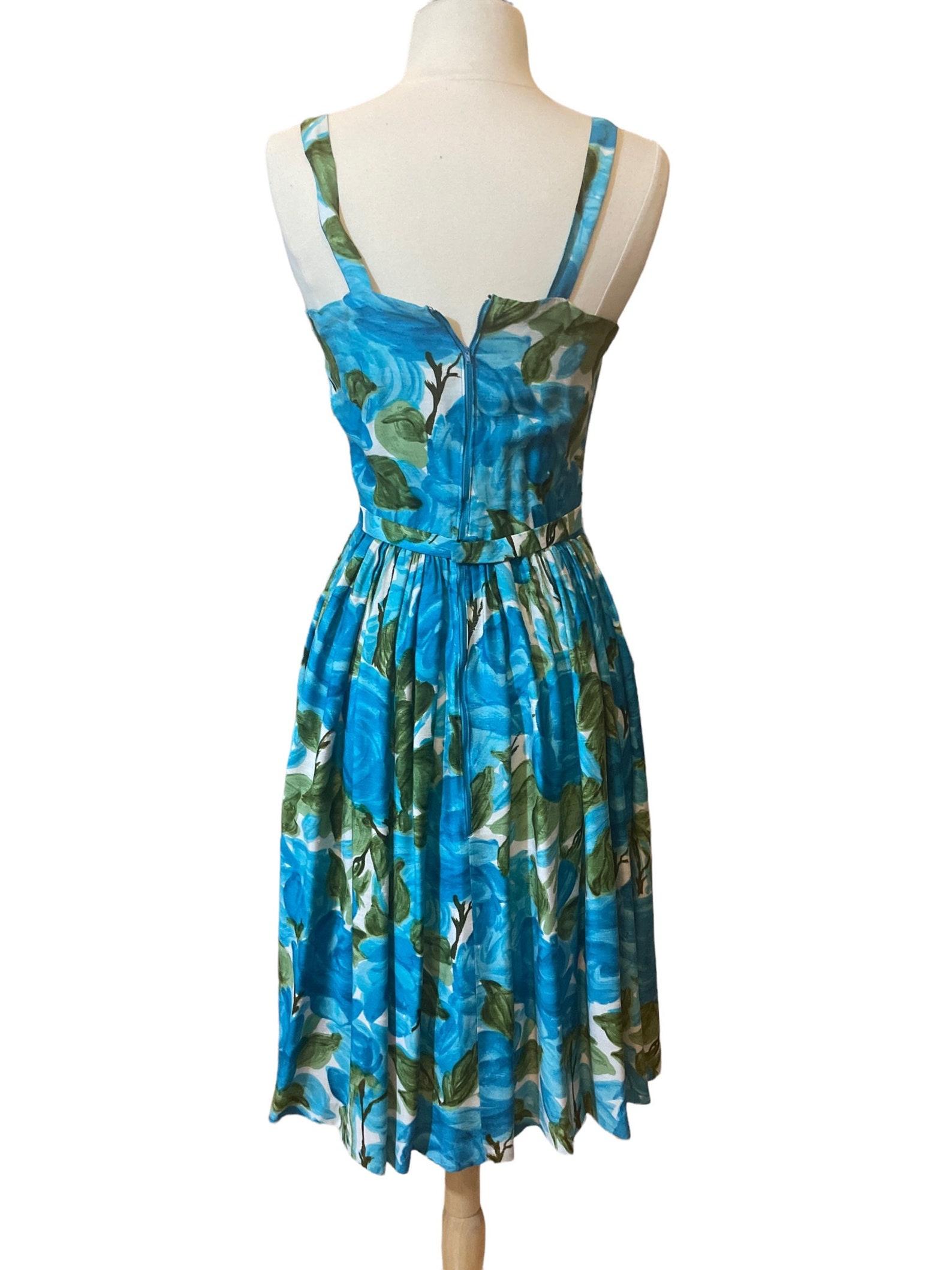 Blue and Green Watercolor Floral Sun Dress, Circa 1950s For Sale 5