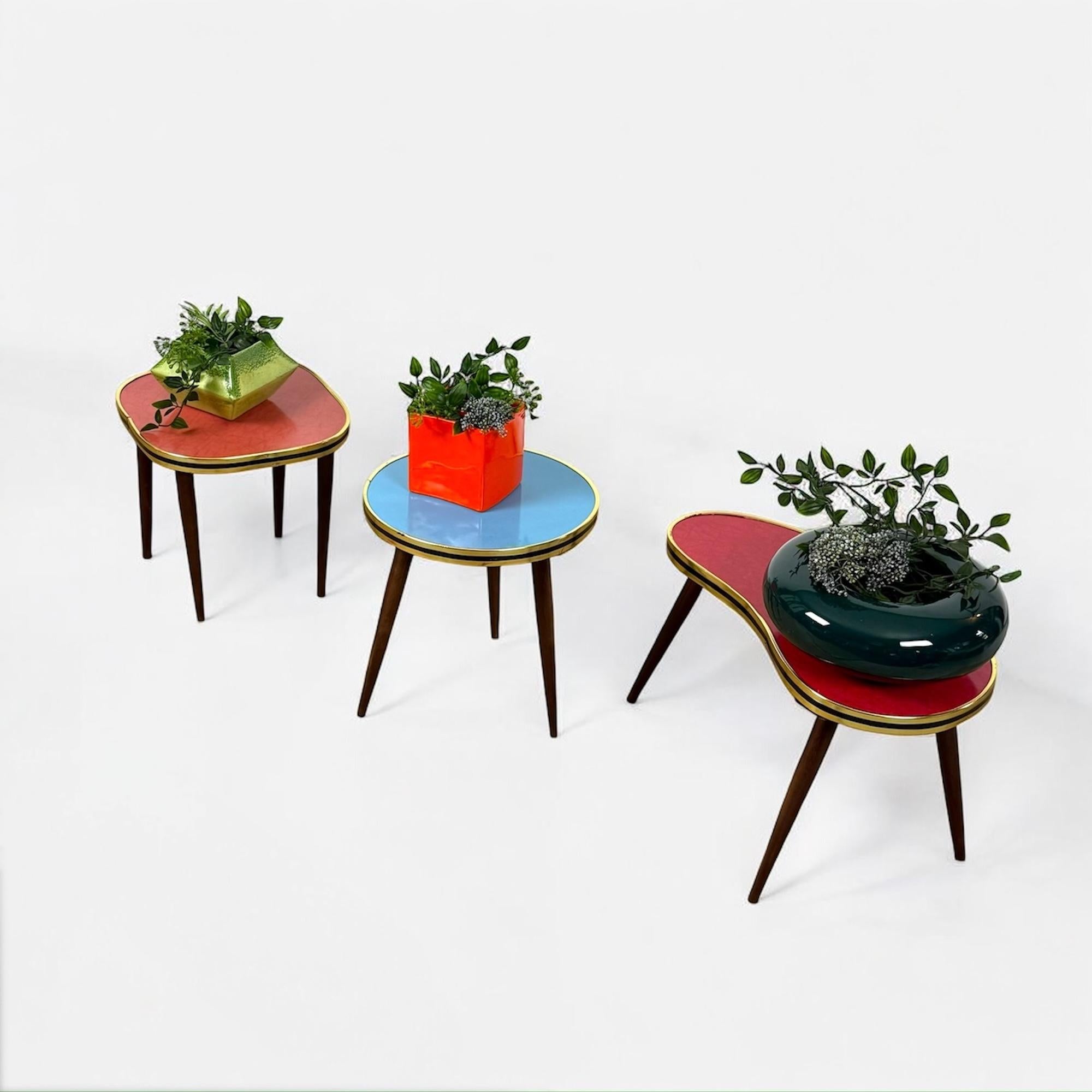 Piantane della Germania Occidentale del 1950 in formica e ottone in vendita 4