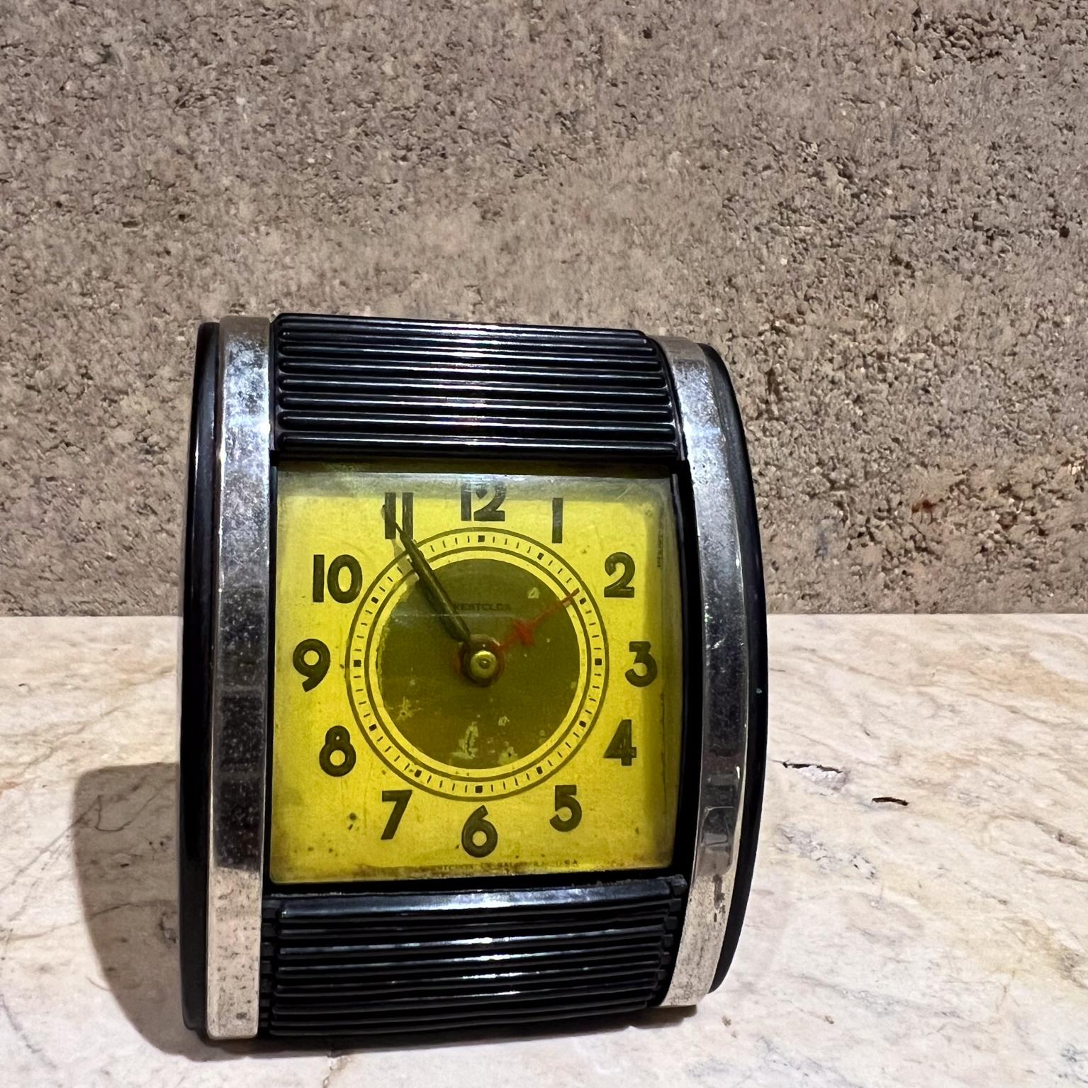 Westclox Art Deco Reiseuhr Nonworking, 1950er Jahre im Zustand „Gut“ im Angebot in Chula Vista, CA