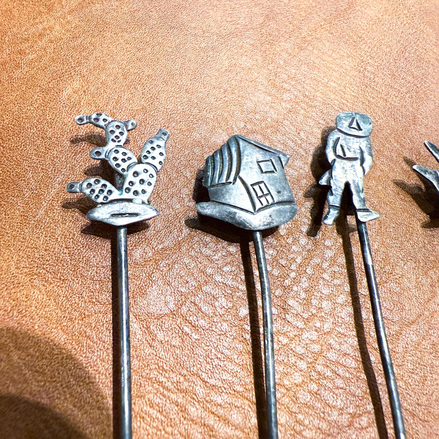 1950s Whimsical Sterling Silver Cocktail Forks Mexico In Good Condition For Sale In Chula Vista, CA