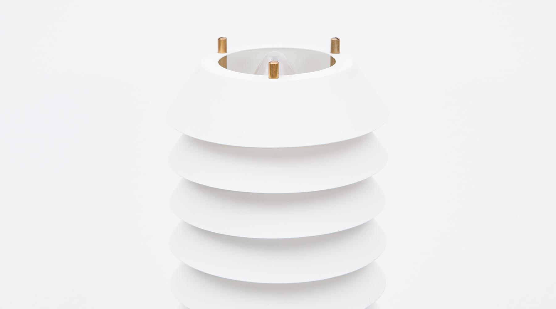 Finnish 1950s White Aluminum Table Lamp by Ilmari Tapiovaara For Sale