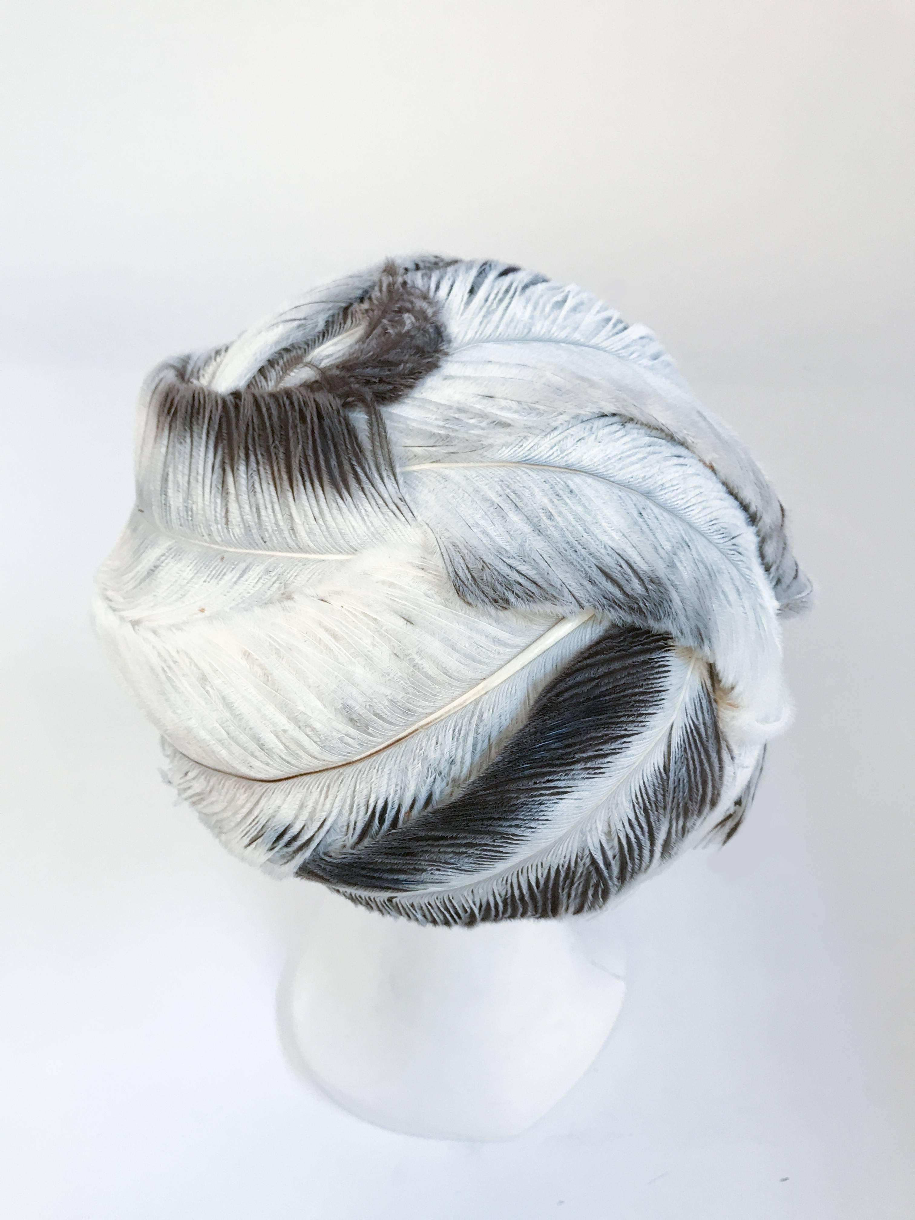 1950's White and Brown Feather Hat In Good Condition For Sale In San Francisco, CA
