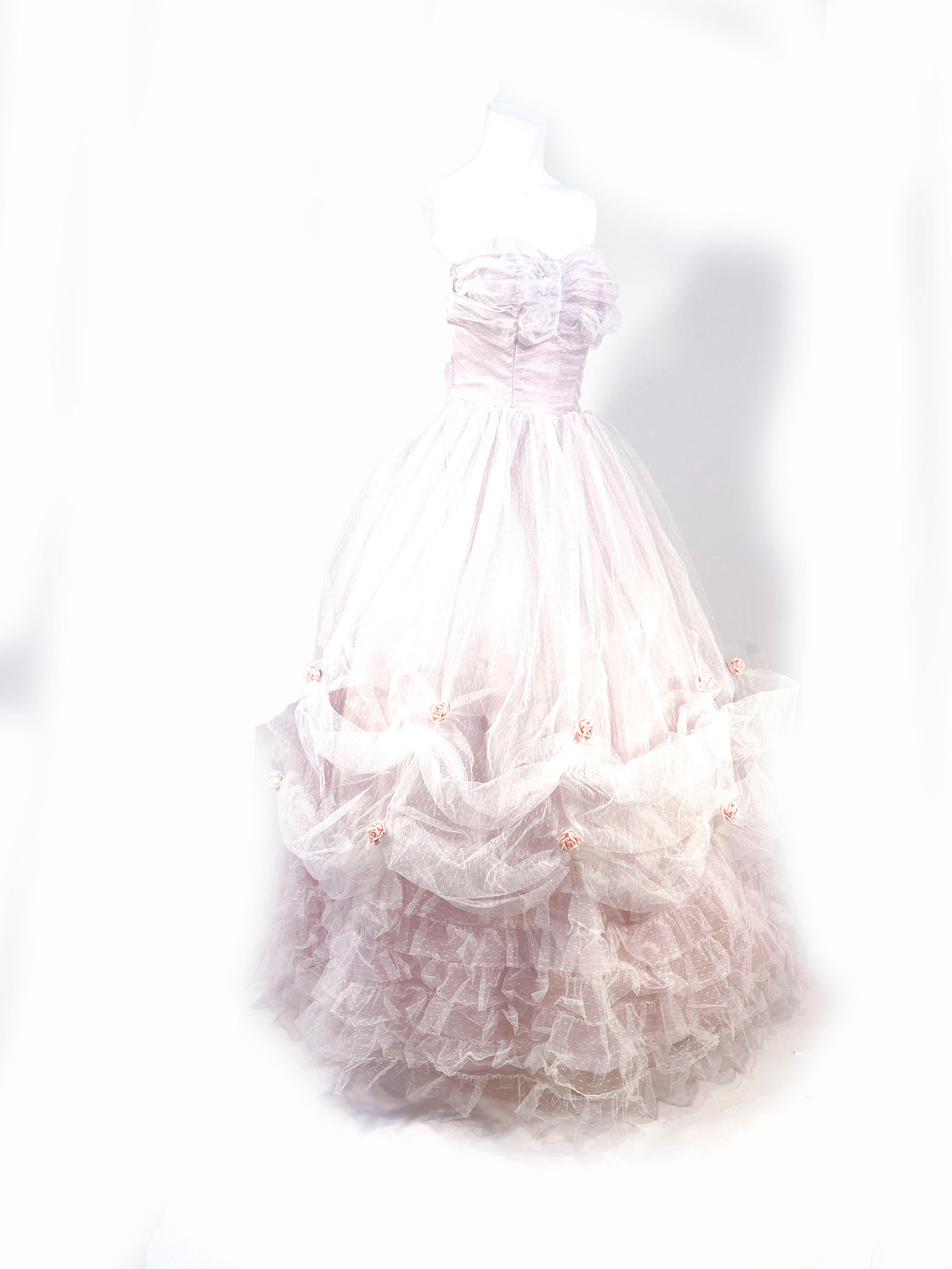 Purple 1950s White and Lavender Party Dress/Ball Gown
