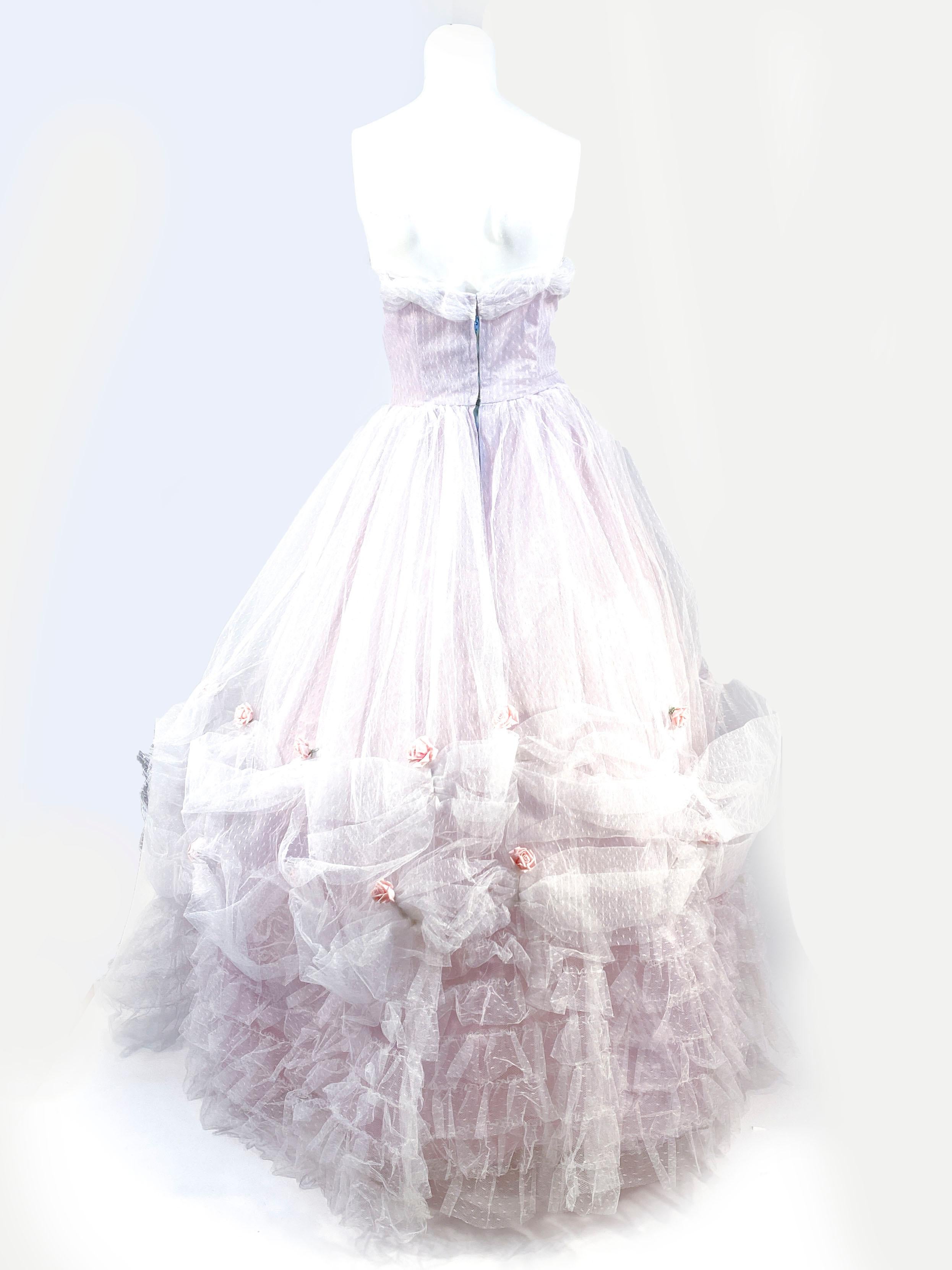 1950s White and Lavender Party Dress/Ball Gown In Good Condition In San Francisco, CA