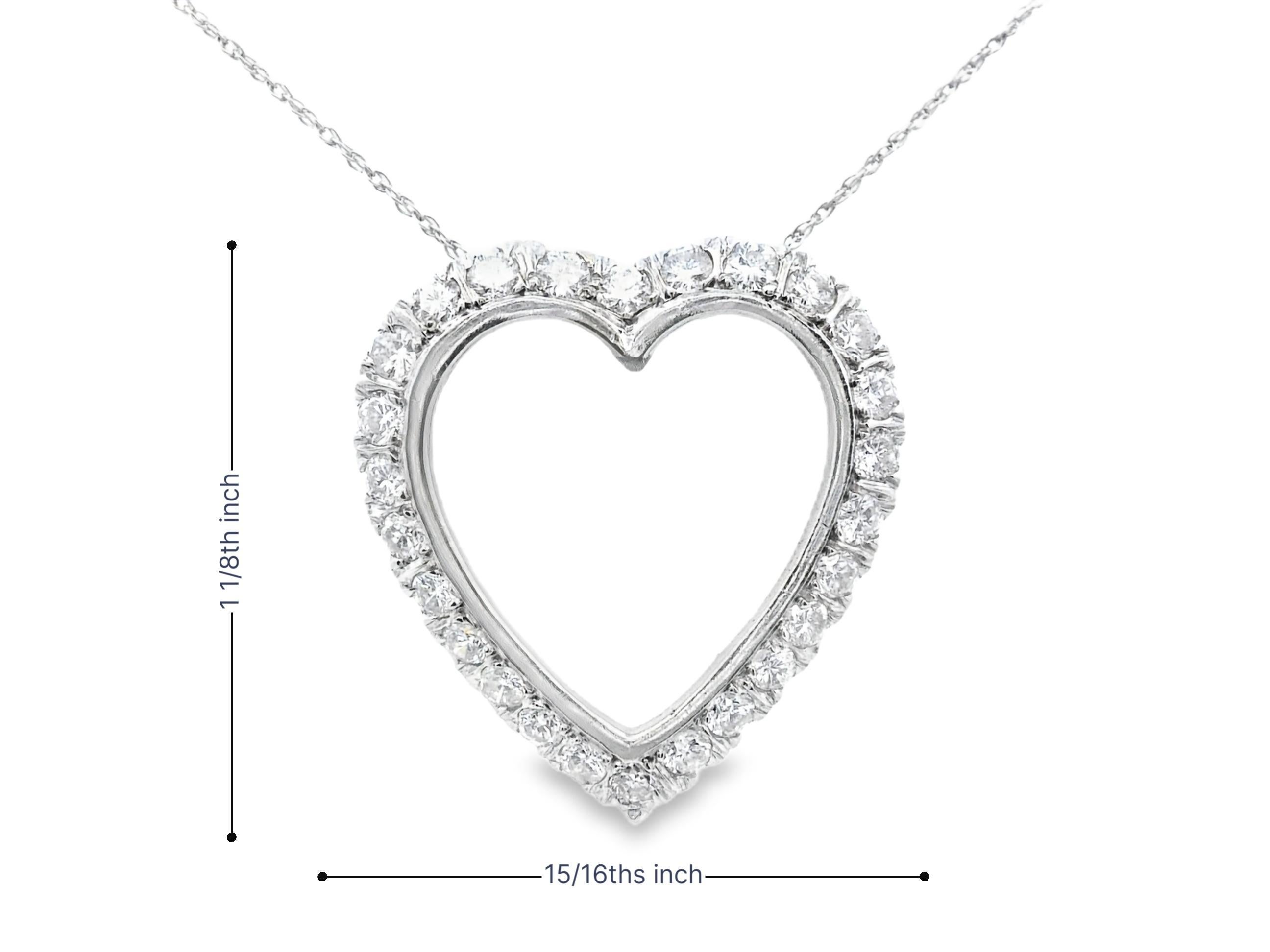 1950s White Gold Diamond Heart Pendant Necklace en vente 5