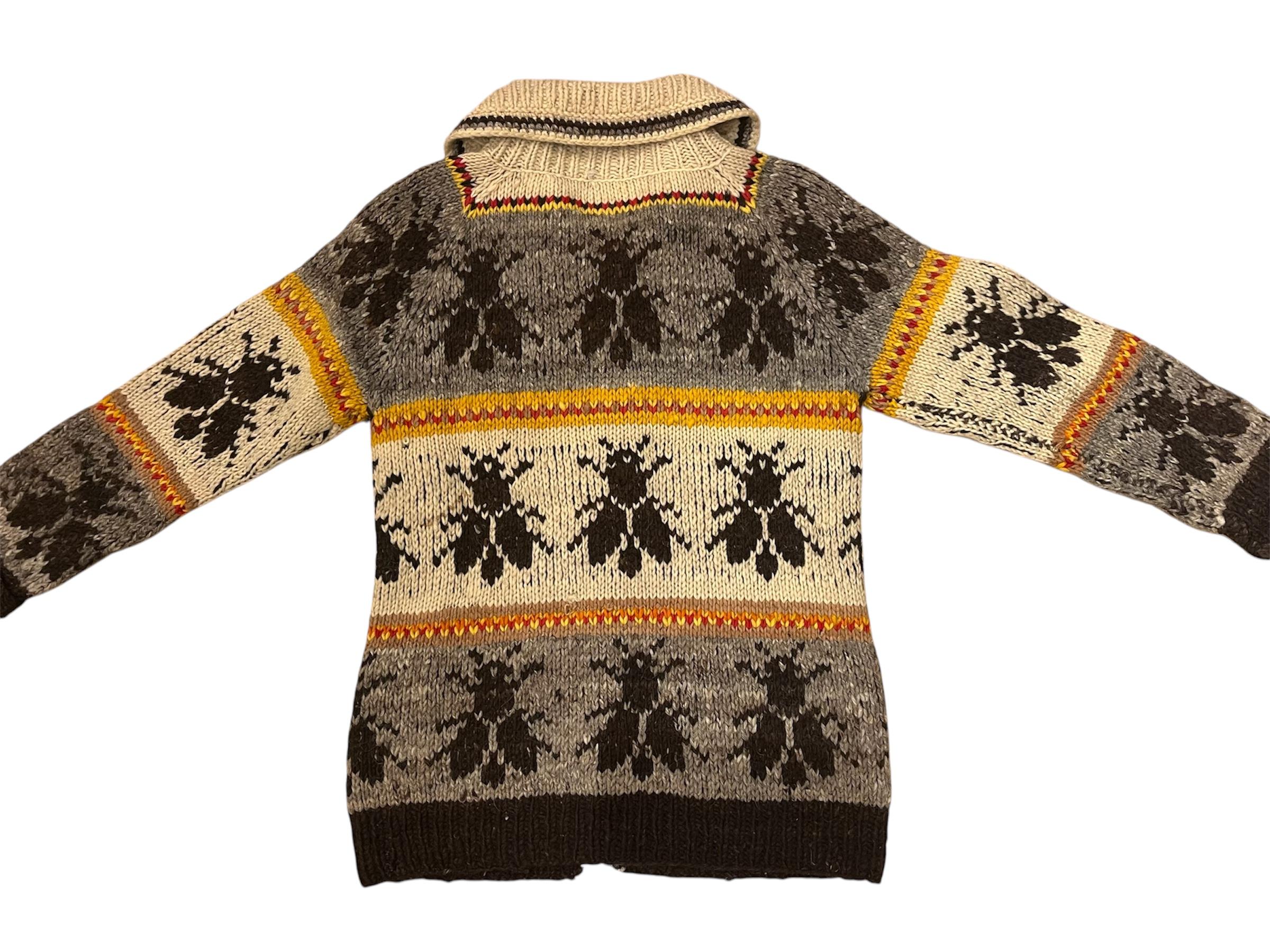 MORPHEW VINTAGE represents the finest pieces of fashions past. Sourced from across the globe, dating as far back as a century. Each piece is selected with both quality and rarity in mind. Often referred to as investment vintage, Morphew assures that