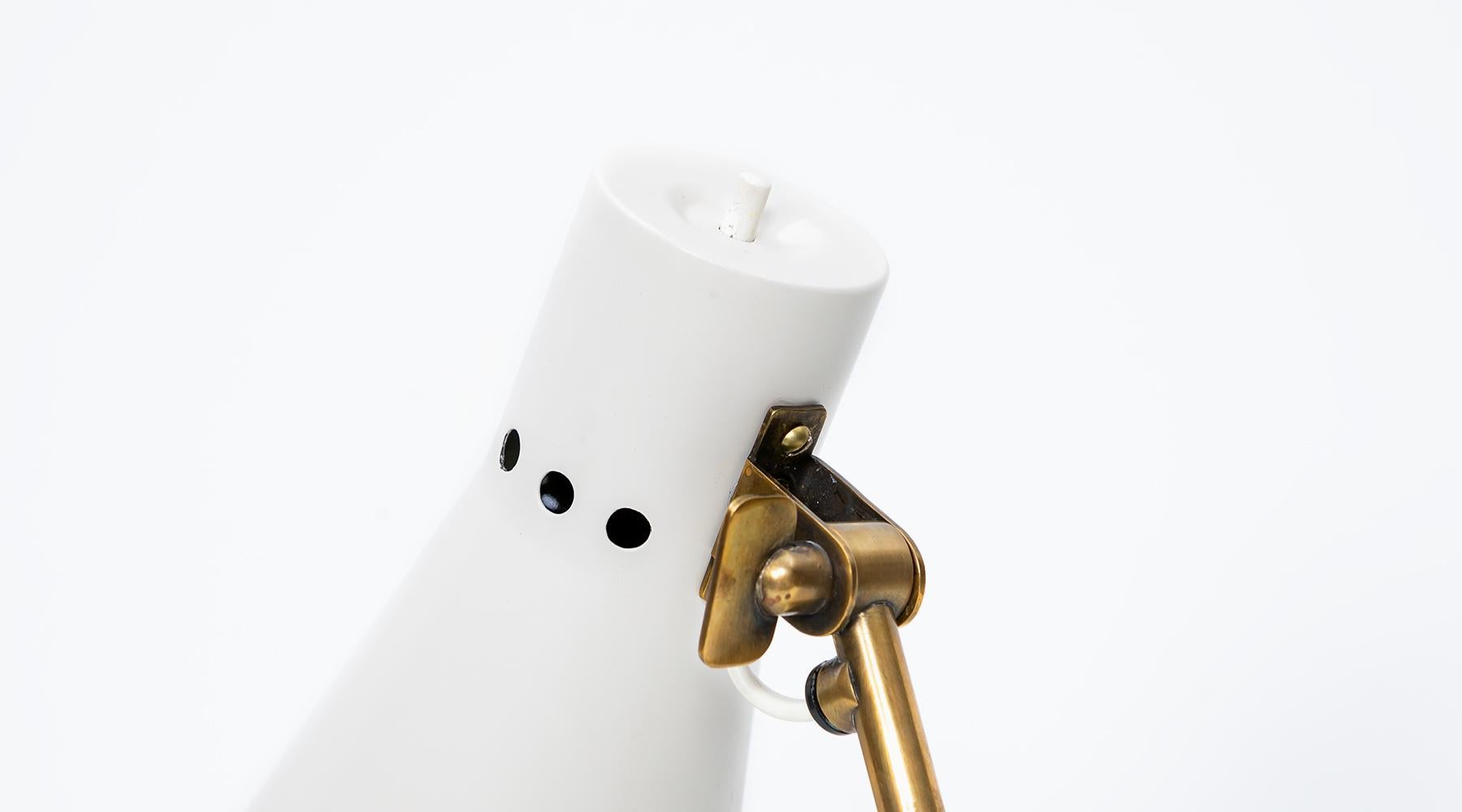 1950s White Metal Shade and Brass Table Lamp by Tapio Wirkkala For Sale 4