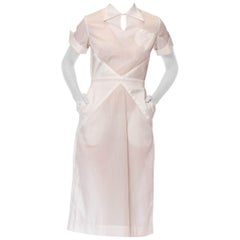 Abito uniforme da infermiera Pin-Up in nylon bianco degli anni '50
