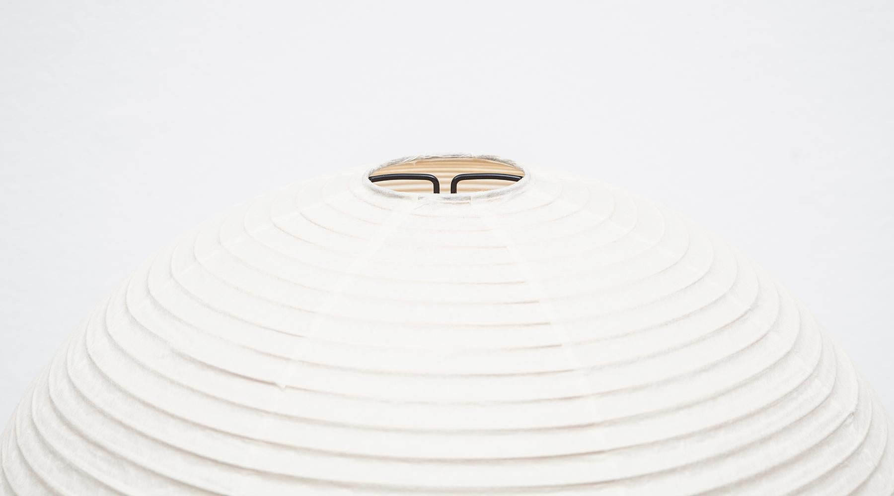 noguchi table lamp