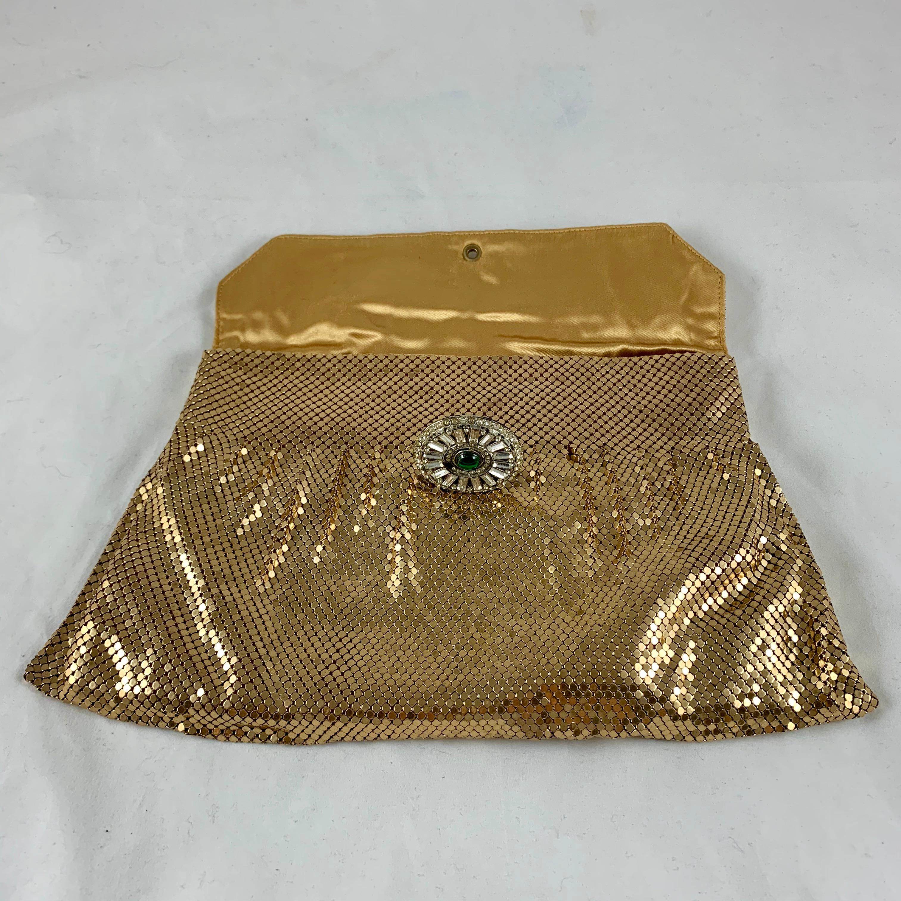 Appliqué 1950s Whiting and Davis Gold Mesh Jewel Closure Evening Clutch with Coin Purse For Sale