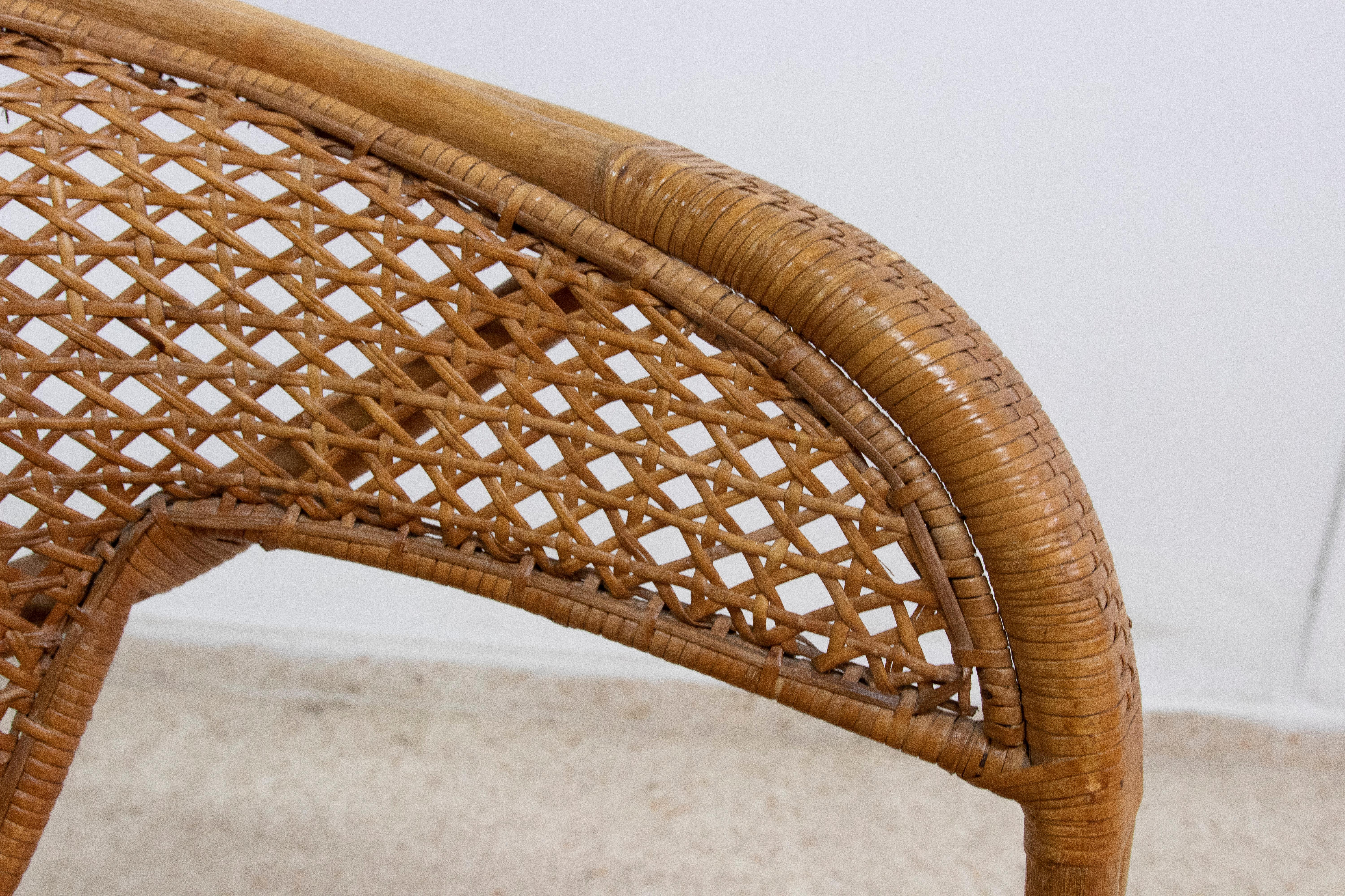 1950s Wicker and Bamboo Armchair with Mesh Backrest For Sale 5