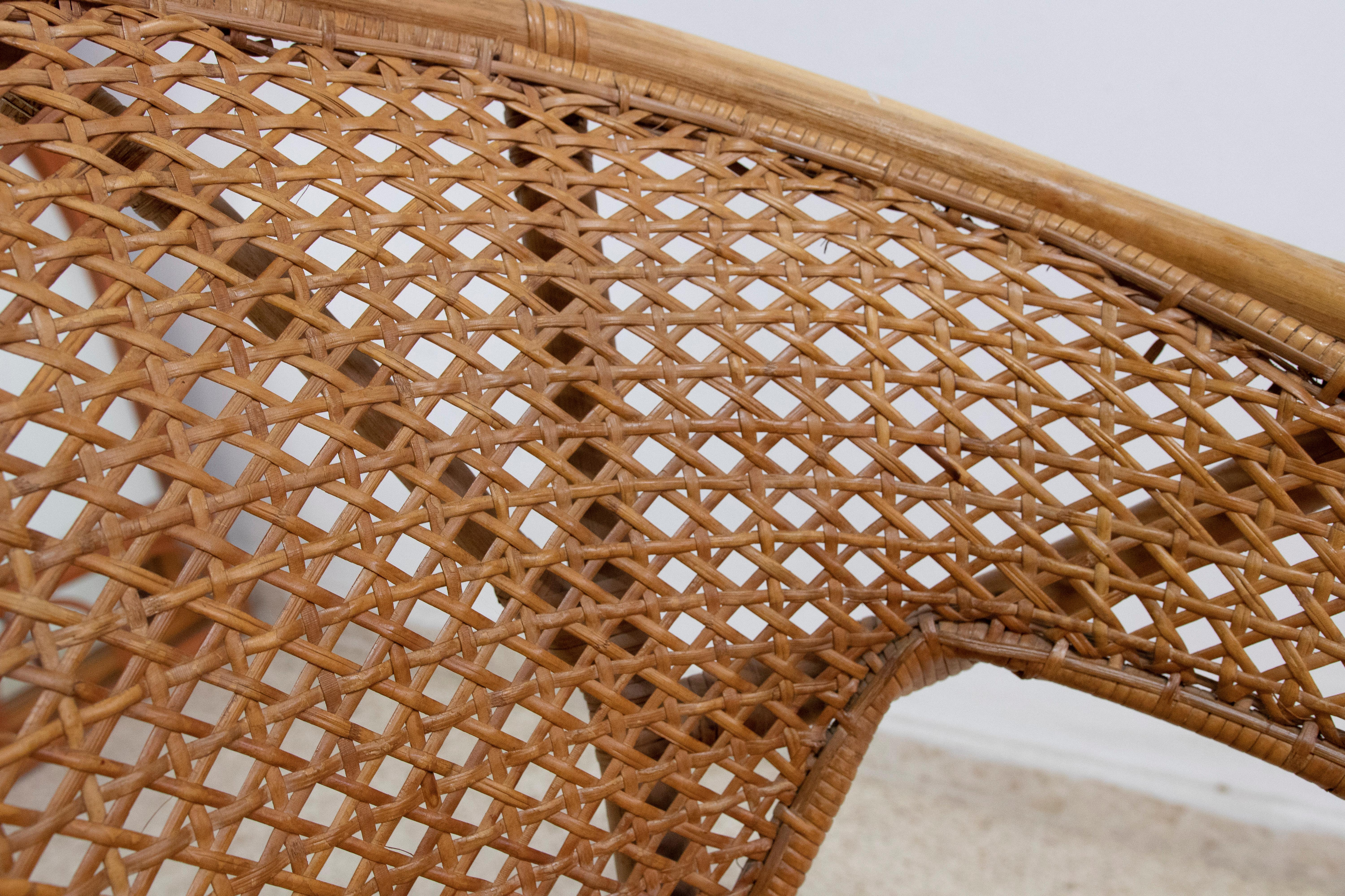 1950s Wicker and Bamboo Armchair with Mesh Backrest For Sale 7