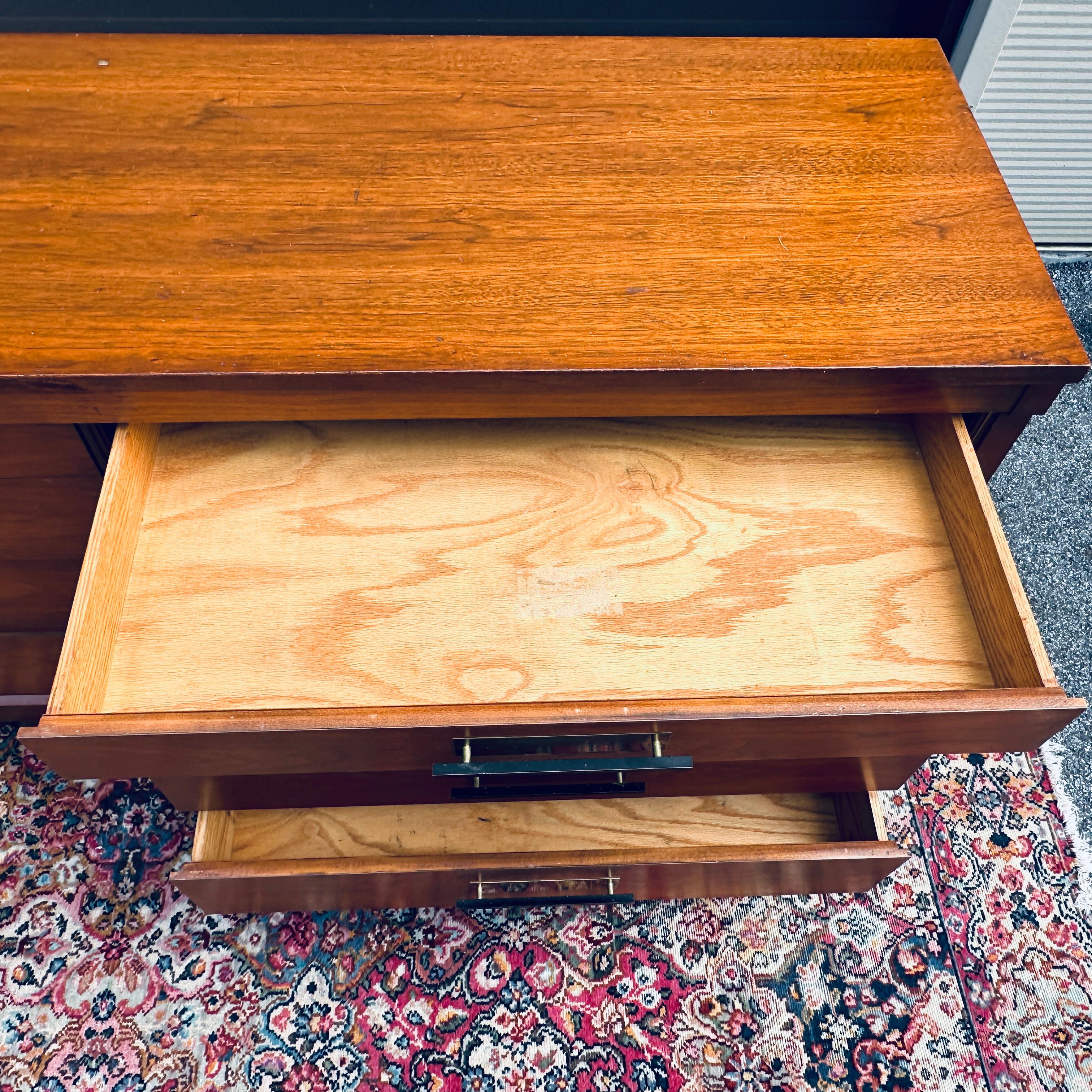 1950's Widdicomb Mid-Century Modern Mahogany & Brass Credenza or Lowboy Dresser For Sale 3