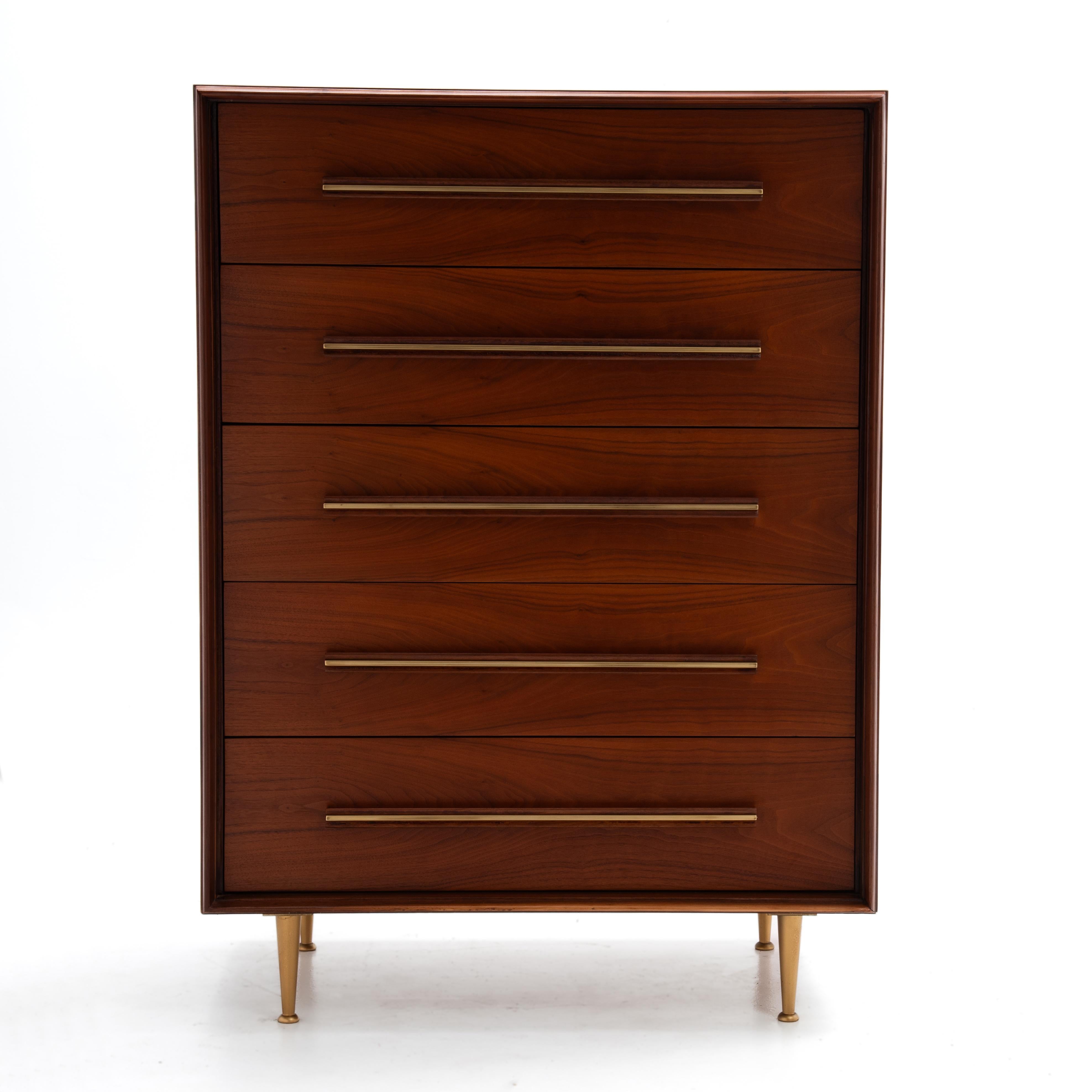 1950s Widdicomb Walnut Dresser T.H. Robsjohn Gibbings en venta 1