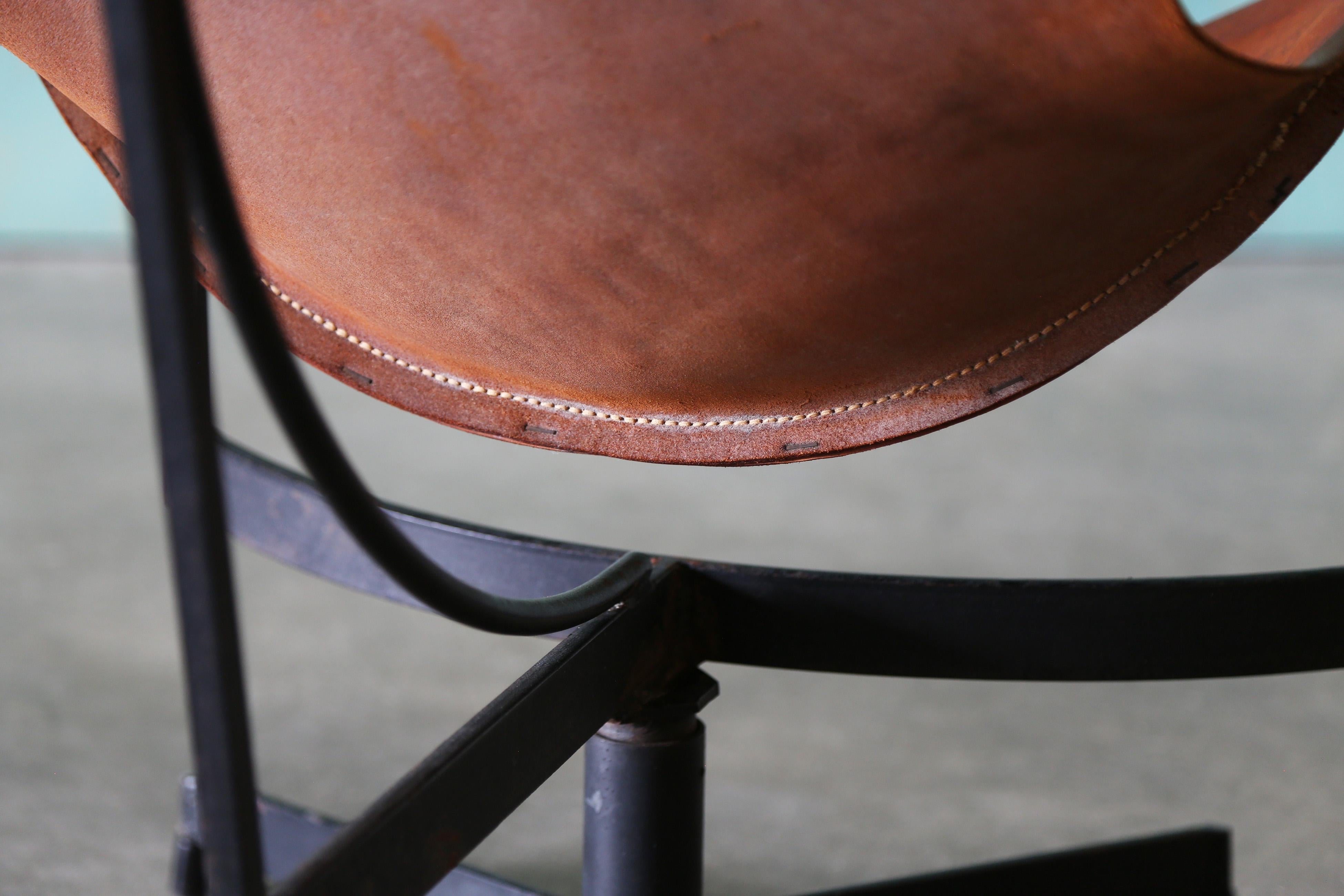 William Katavolos per Leathercrafters, sedia da salotto in pelle K.K. del 1950 in vendita 7