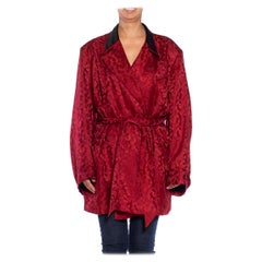 Robe de chambre en jacquard de soie bleu marine et vin des années 1950