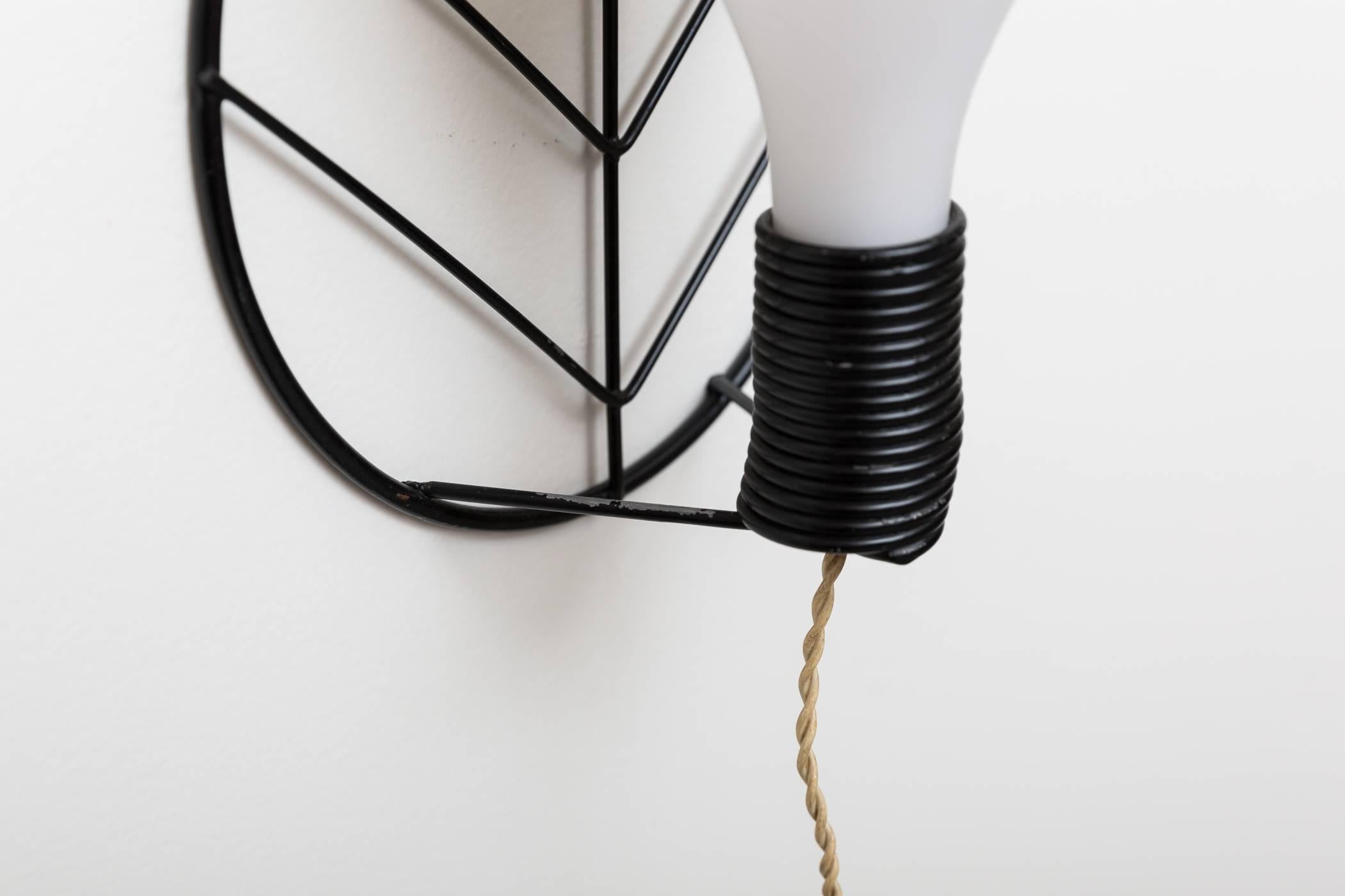 Mid-Century Modern 1950s Wire Leaf Milk Glass and Black Wire Wall Sconce For Sale