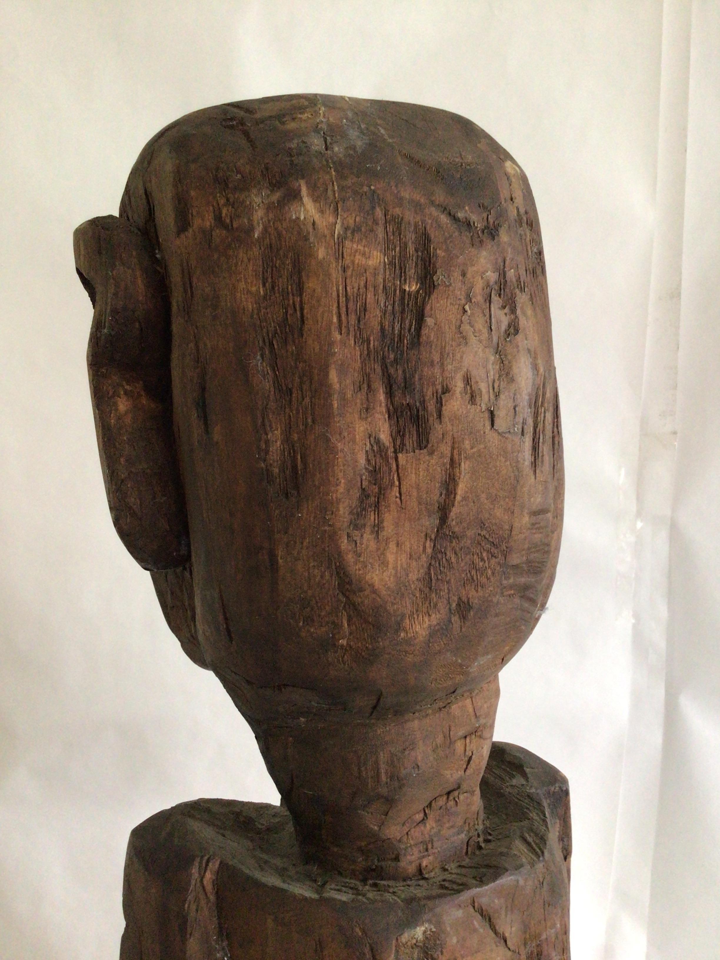 Sculpture en bois de Boxer des années 1950 en vente 4