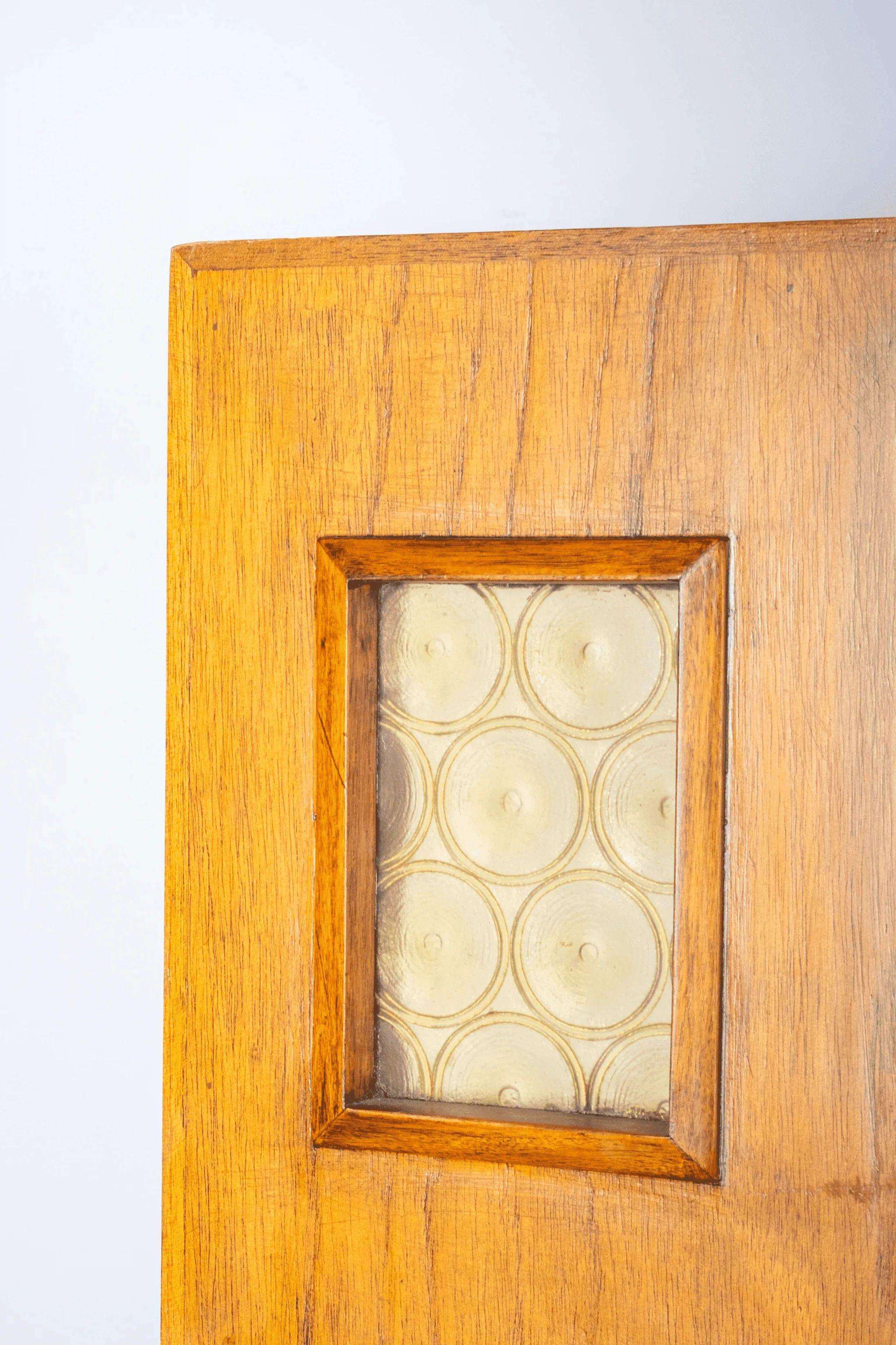 1950s Wood Screen with Glass Inlays In Good Condition For Sale In Toronto, CA