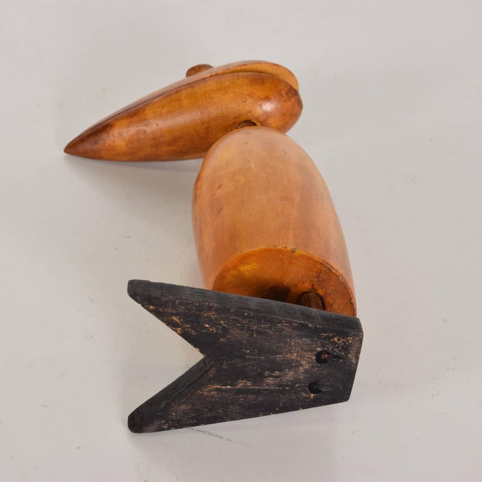 1950s Wooden Bird Figurine Clip, Midcentury 4