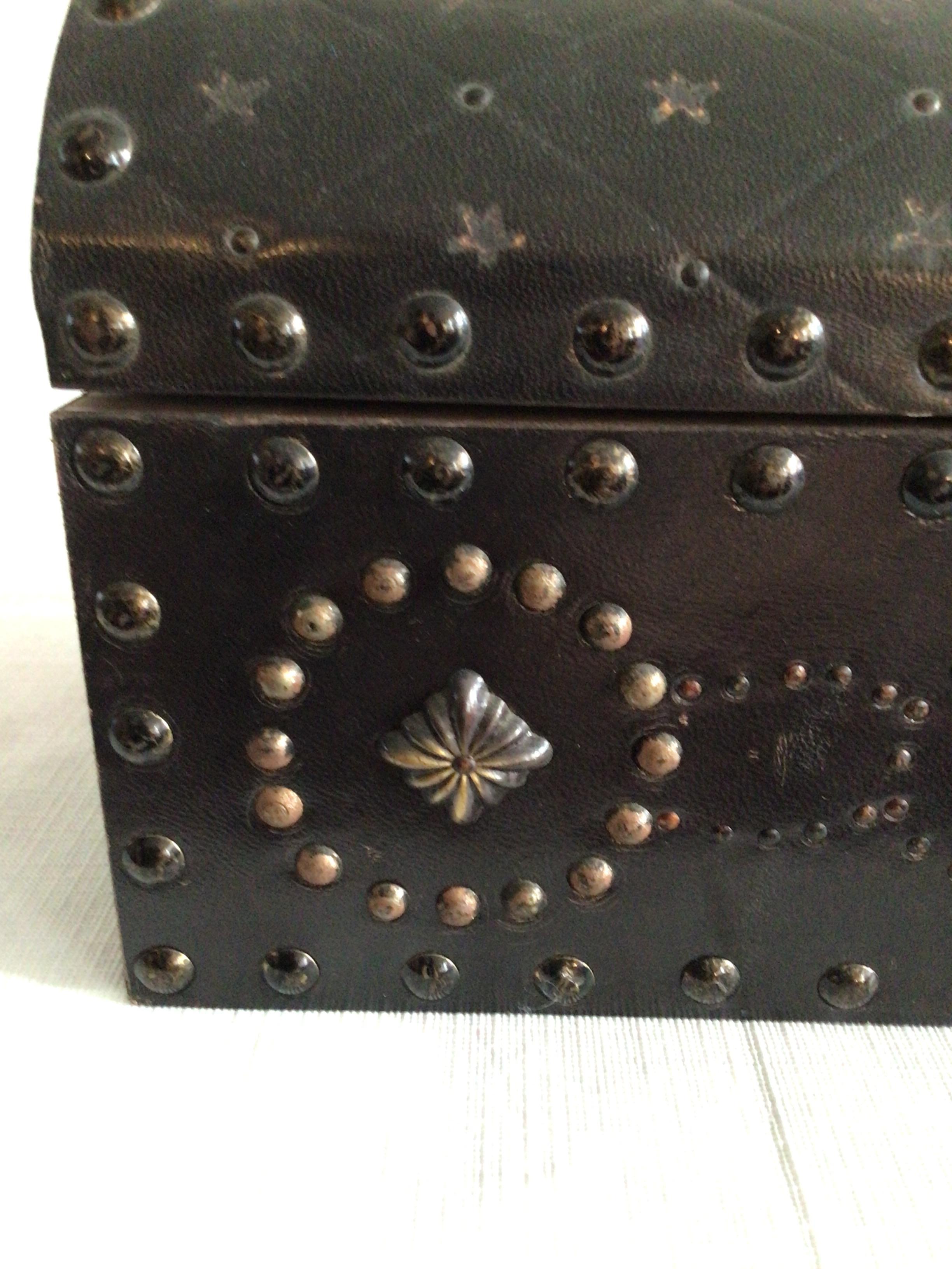1950s Wooden Box with Leather and Metal Studs 4