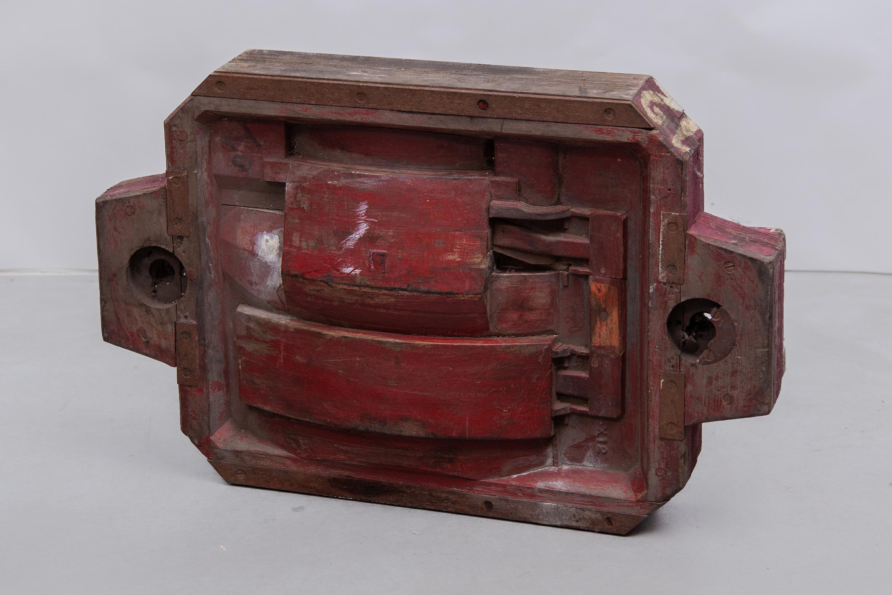 Brutalismo Sculture in legno anni '50 Fonderia industriale per parti di auto stampate, set di quattro pezzi in vendita