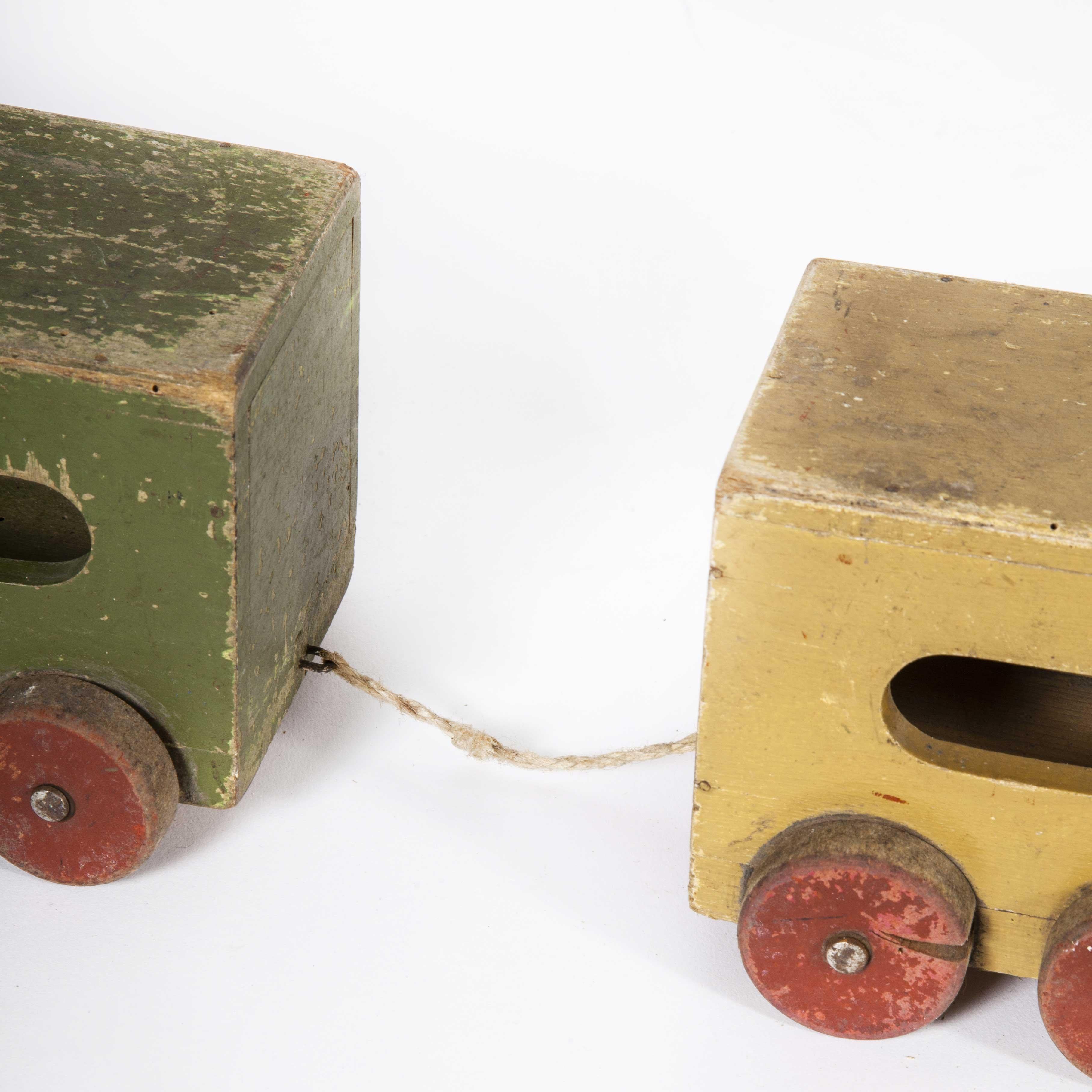 1950s Wooden Toy Train For Sale 1