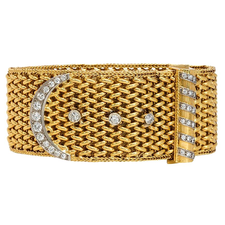 Yellow Gold and Diamond Vintage Leaf Motif Bracelet For Sale at 1stDibs