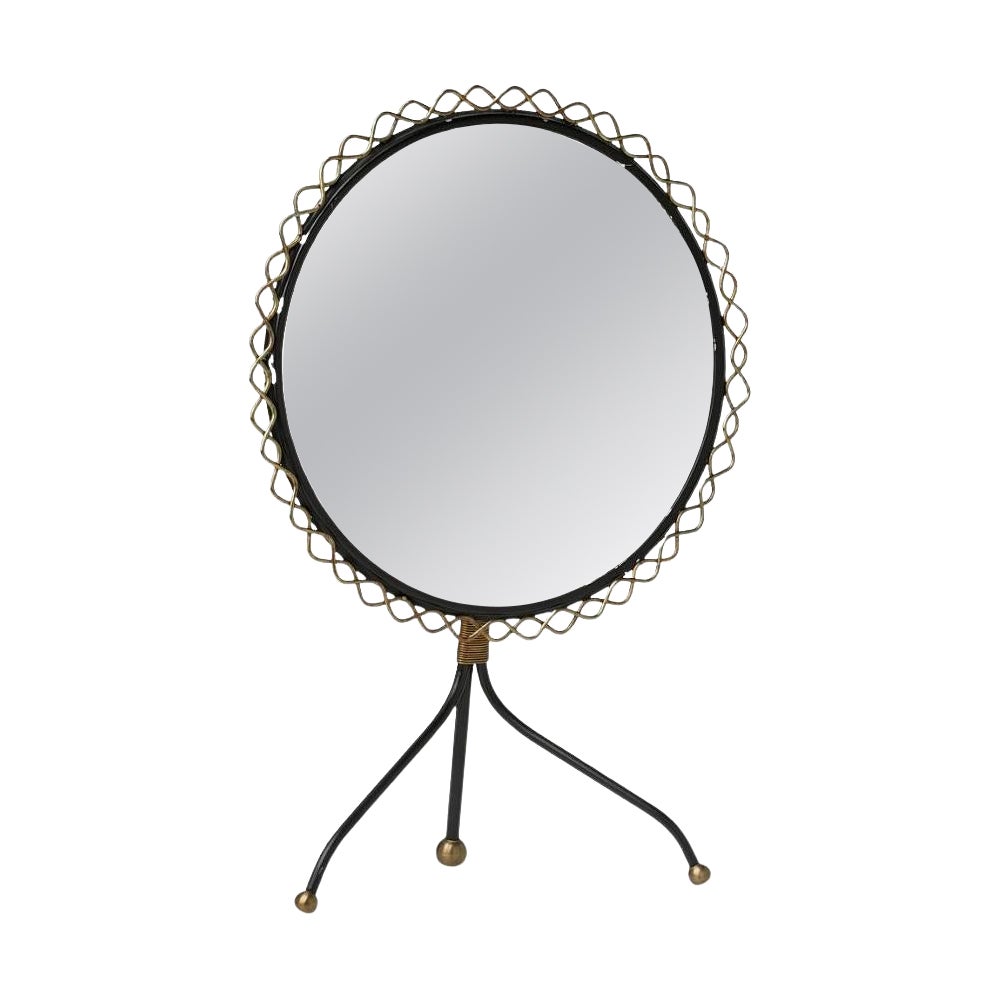 Specchio da tavolo in ferro battuto e ottone di Hans-Agne Jakobbson del 1950 in vendita
