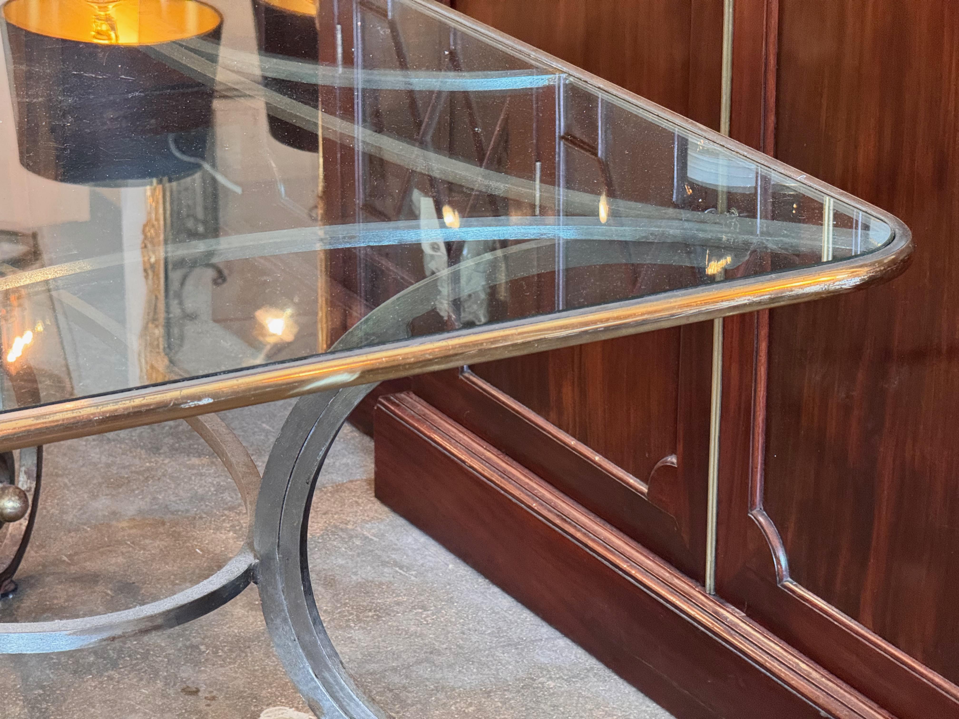 1950s Wrought Iron and Glass Scroll-Base Table in vendita 4
