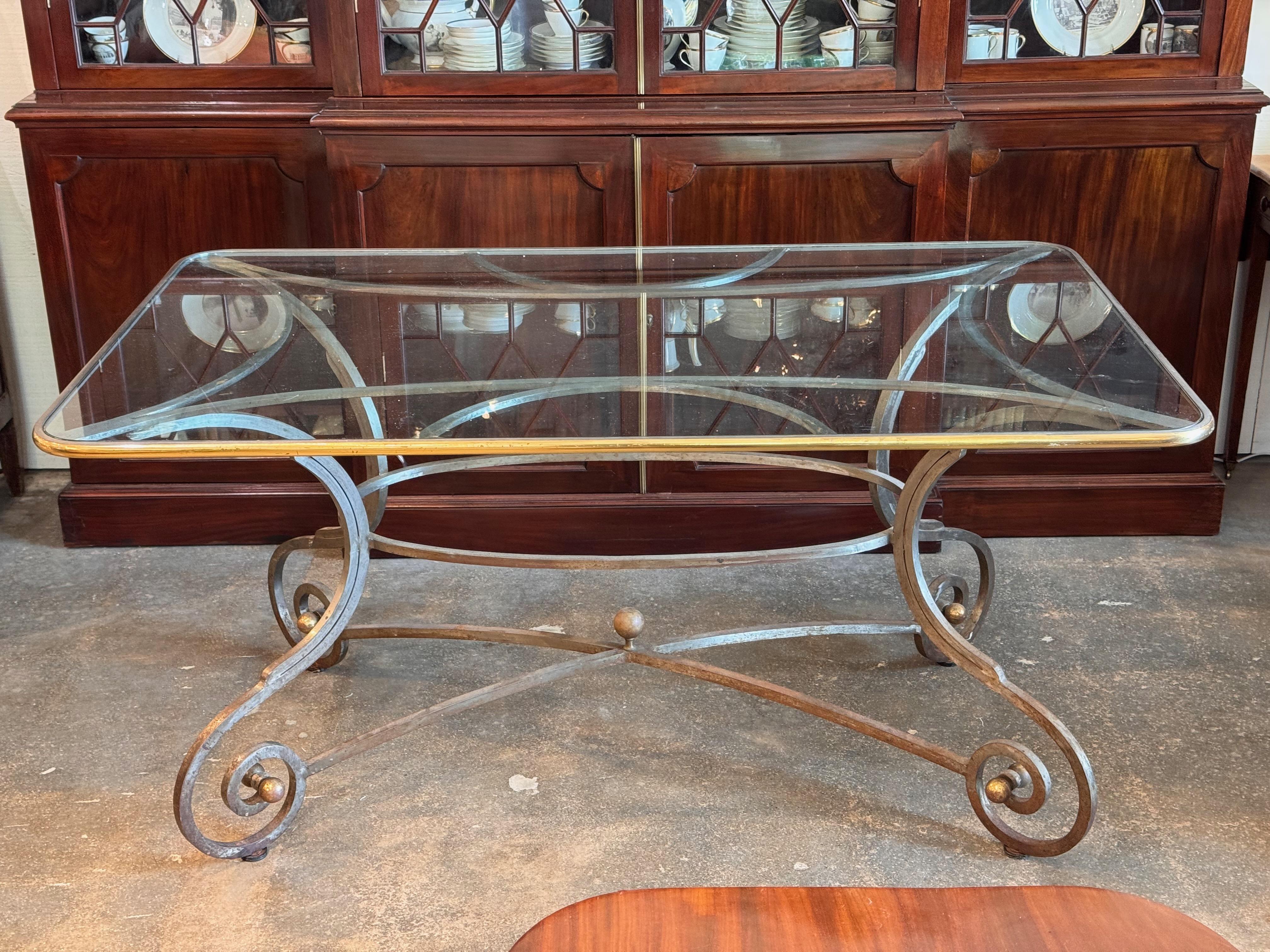 1950s Wrought Iron and Glass Scroll-Base Table in vendita 5