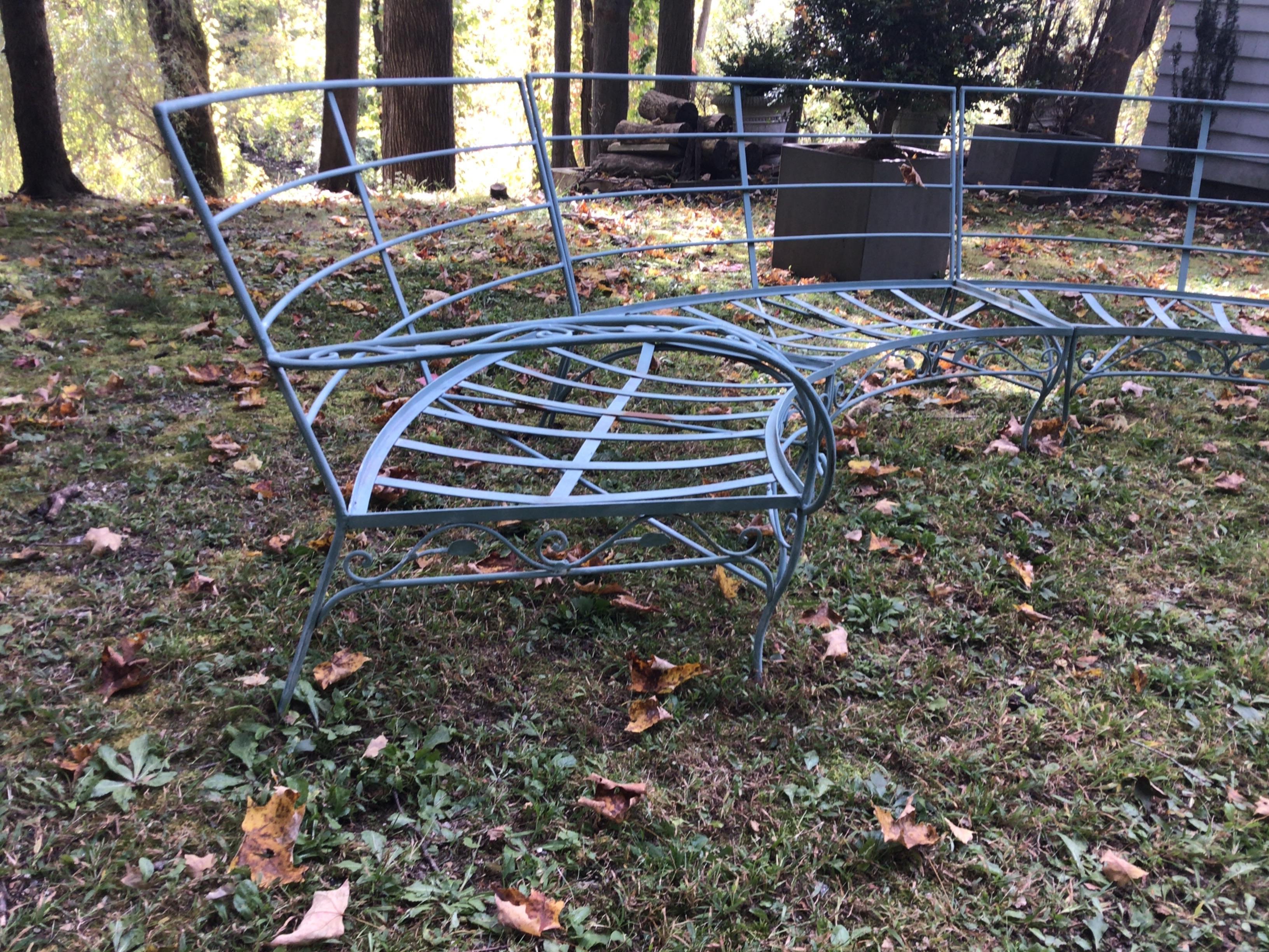 Fer forgé des années 1950  Canapé courbé Garden Set en vente 2