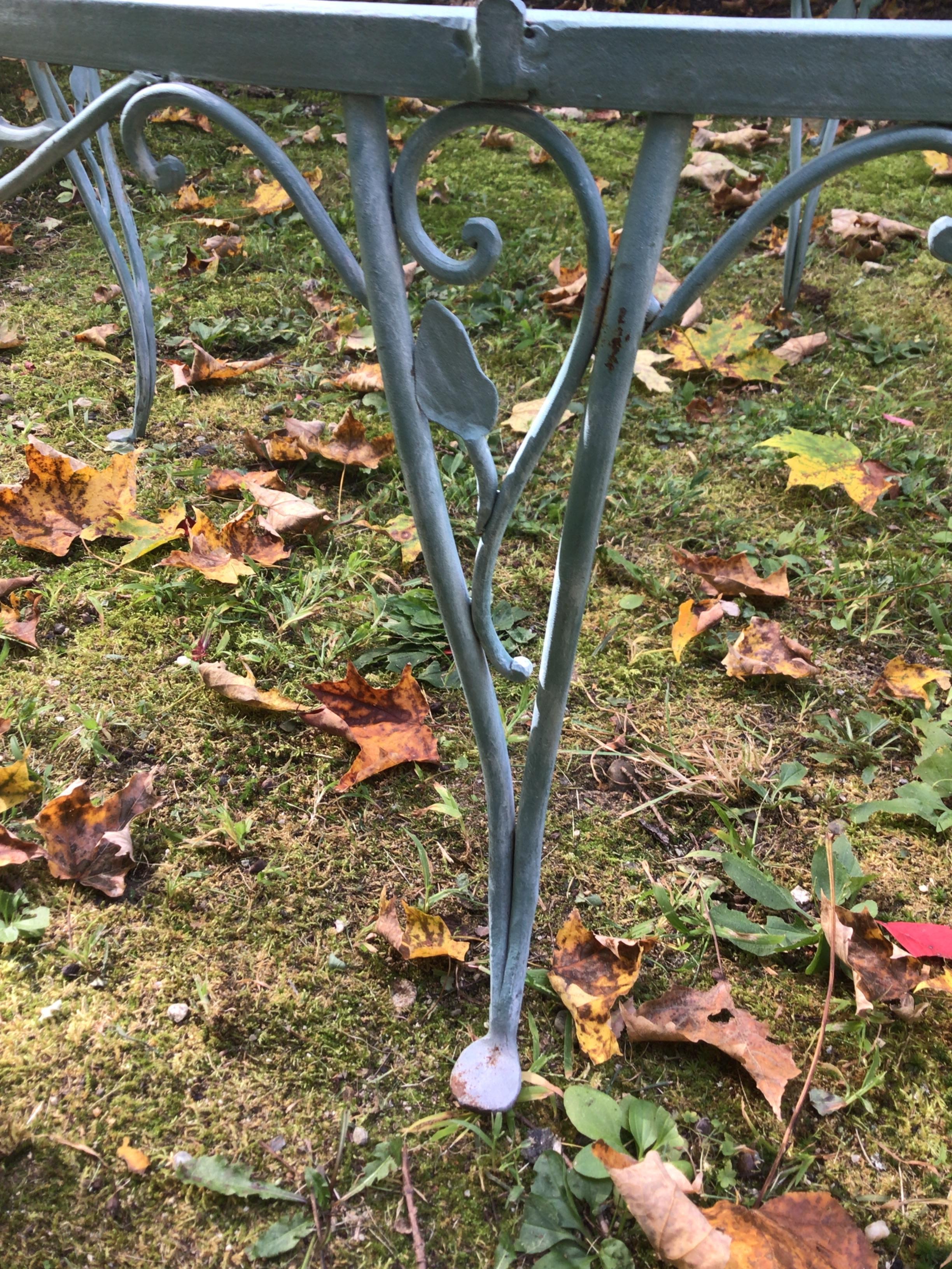 Fer forgé des années 1950  Canapé courbé Garden Set en vente 5