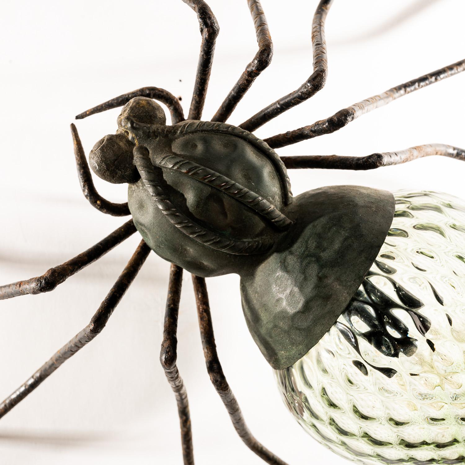 If quirky, Brutalist-style is your thing, it doesn't get much better than this. Here we have a 1950s wrought iron spider made with Murano glass to create an incredibly unique piece of arachnid-art. At 25cm in height and 12cm wide it's a fairly small