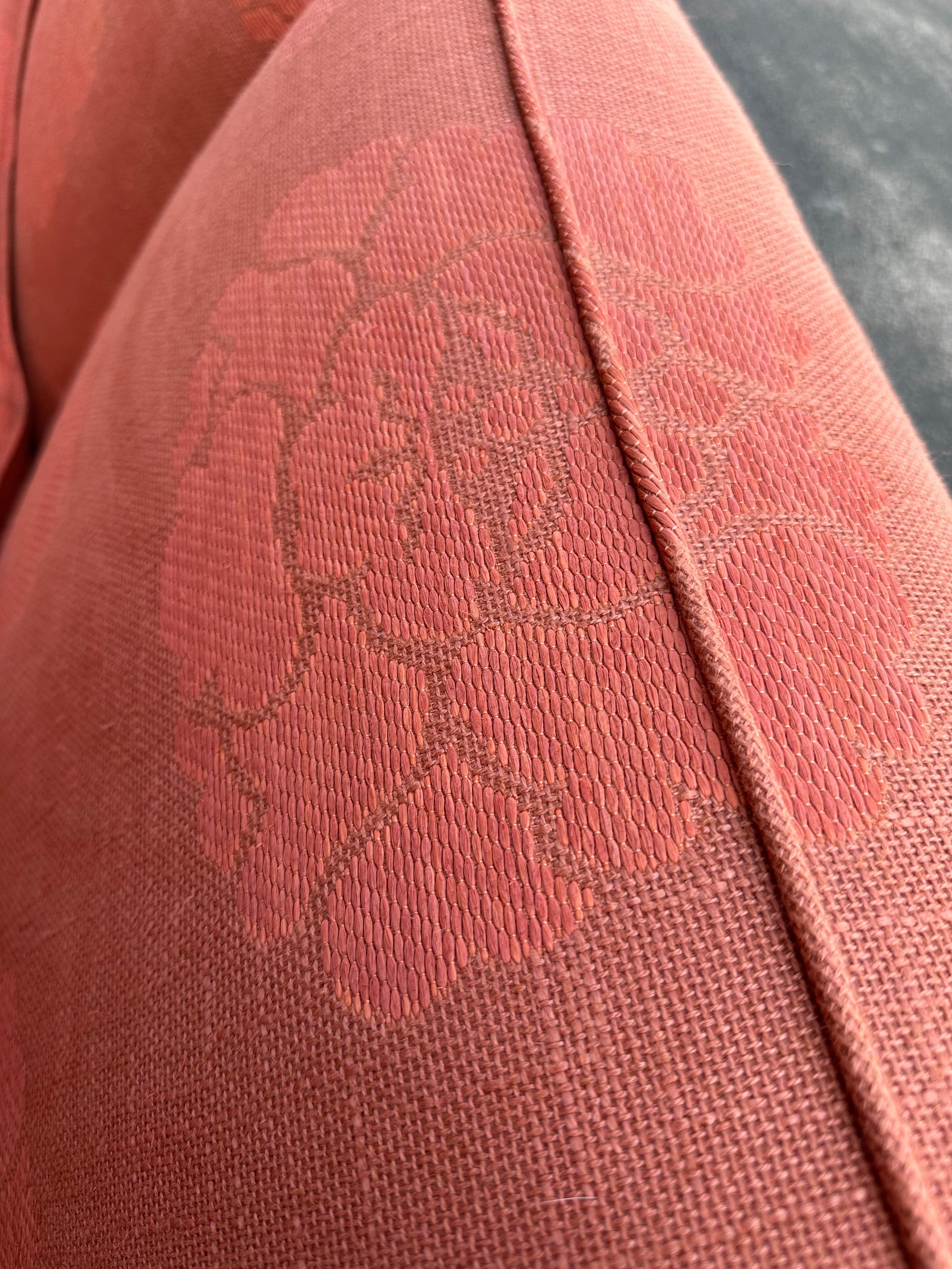 1950s Edward Wormley for Dunbar Furniture Canapé Lotus en lin saumon paille en vente 10
