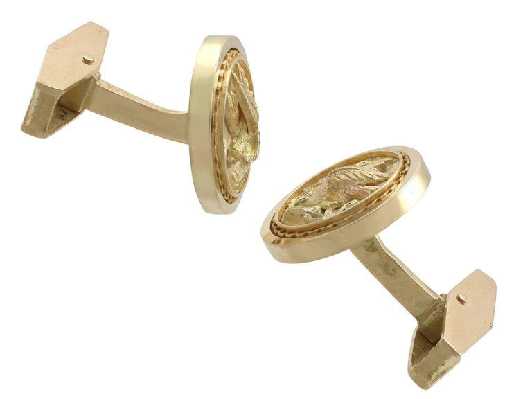 Women's or Men's Vintage French 1950s Yellow Gold Bird Cufflinks For Sale