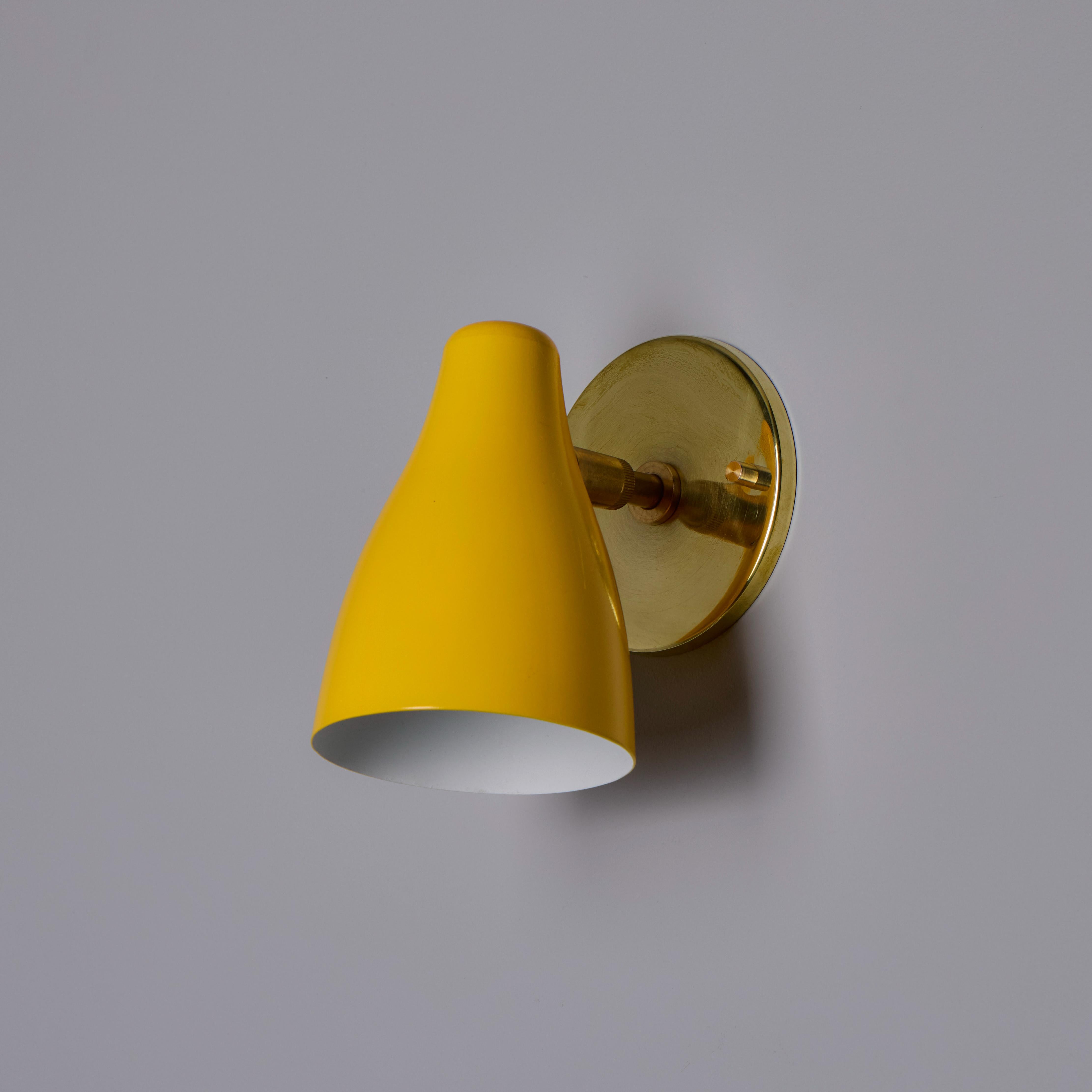 1950s Yellow Painted Metal & Brass Wall Lamp Attributed to Stilnovo For Sale 11